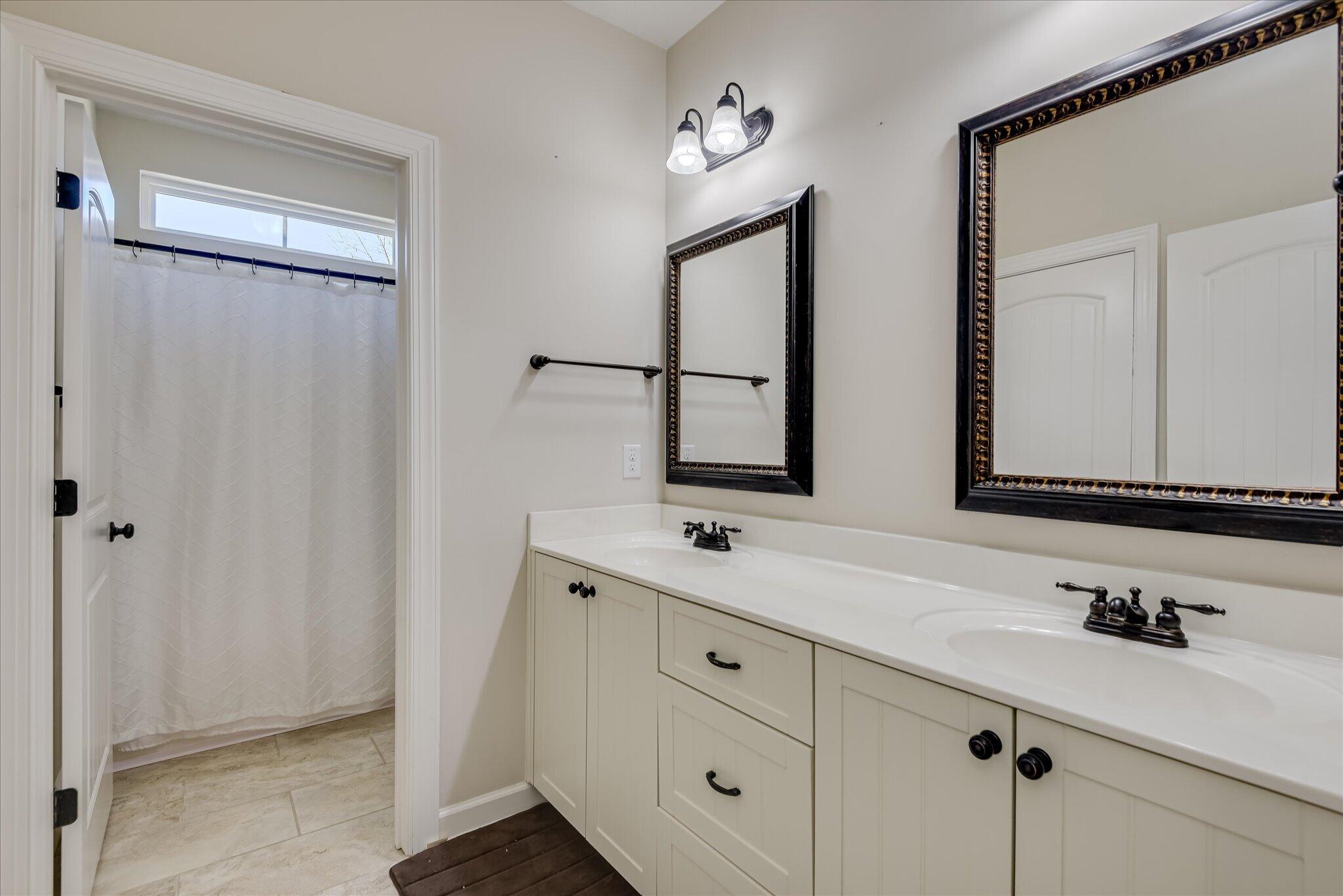 440 Bellingham Drive Property Photo 47
