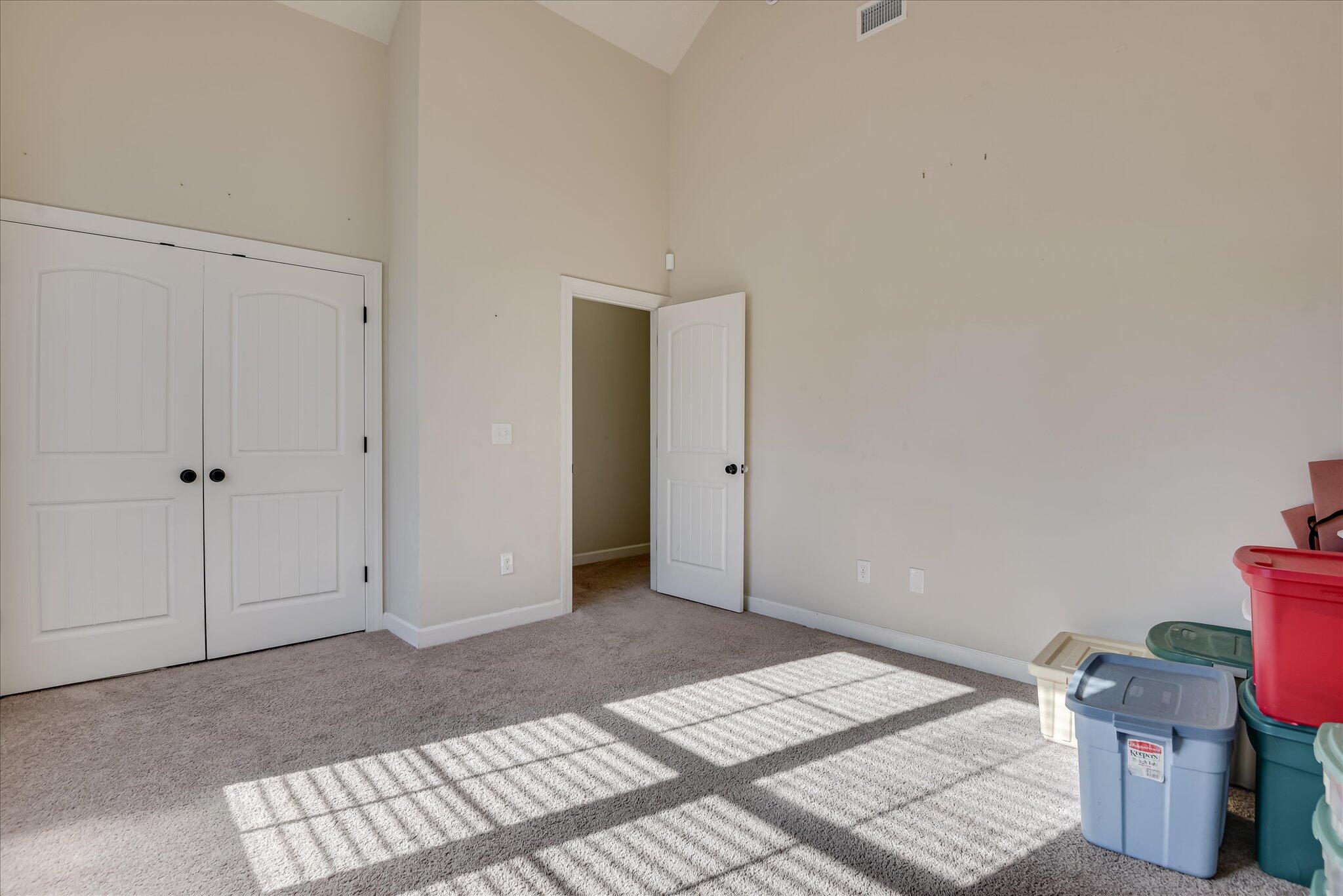 440 Bellingham Drive Property Photo 49