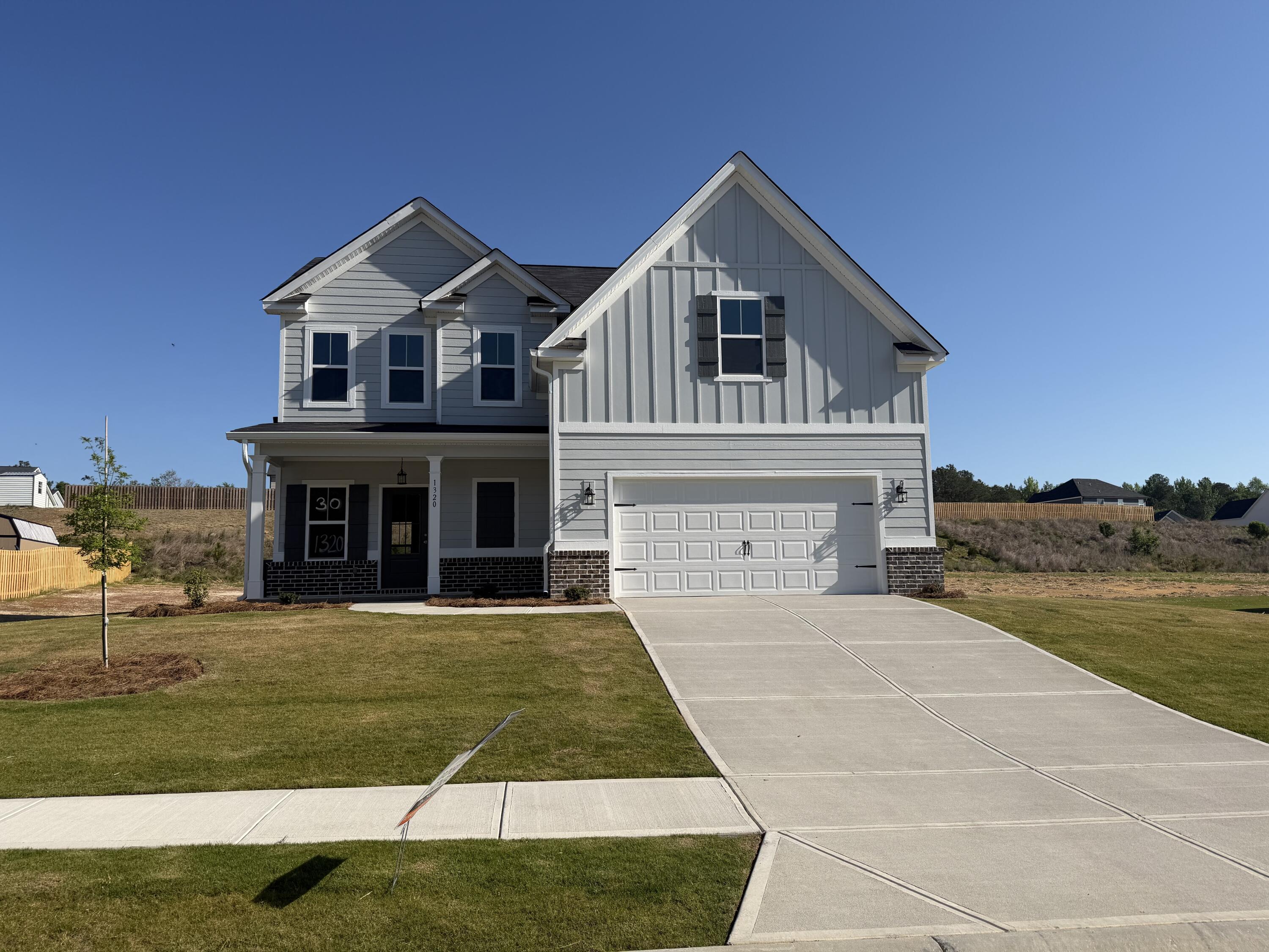 1320 Elias Station Property Photo 9