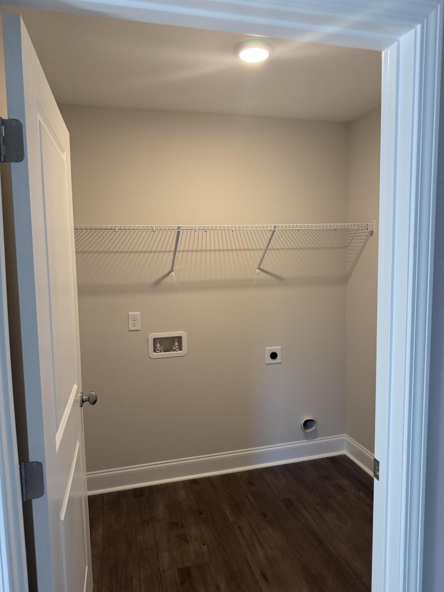 1320 Elias Station Property Photo 18