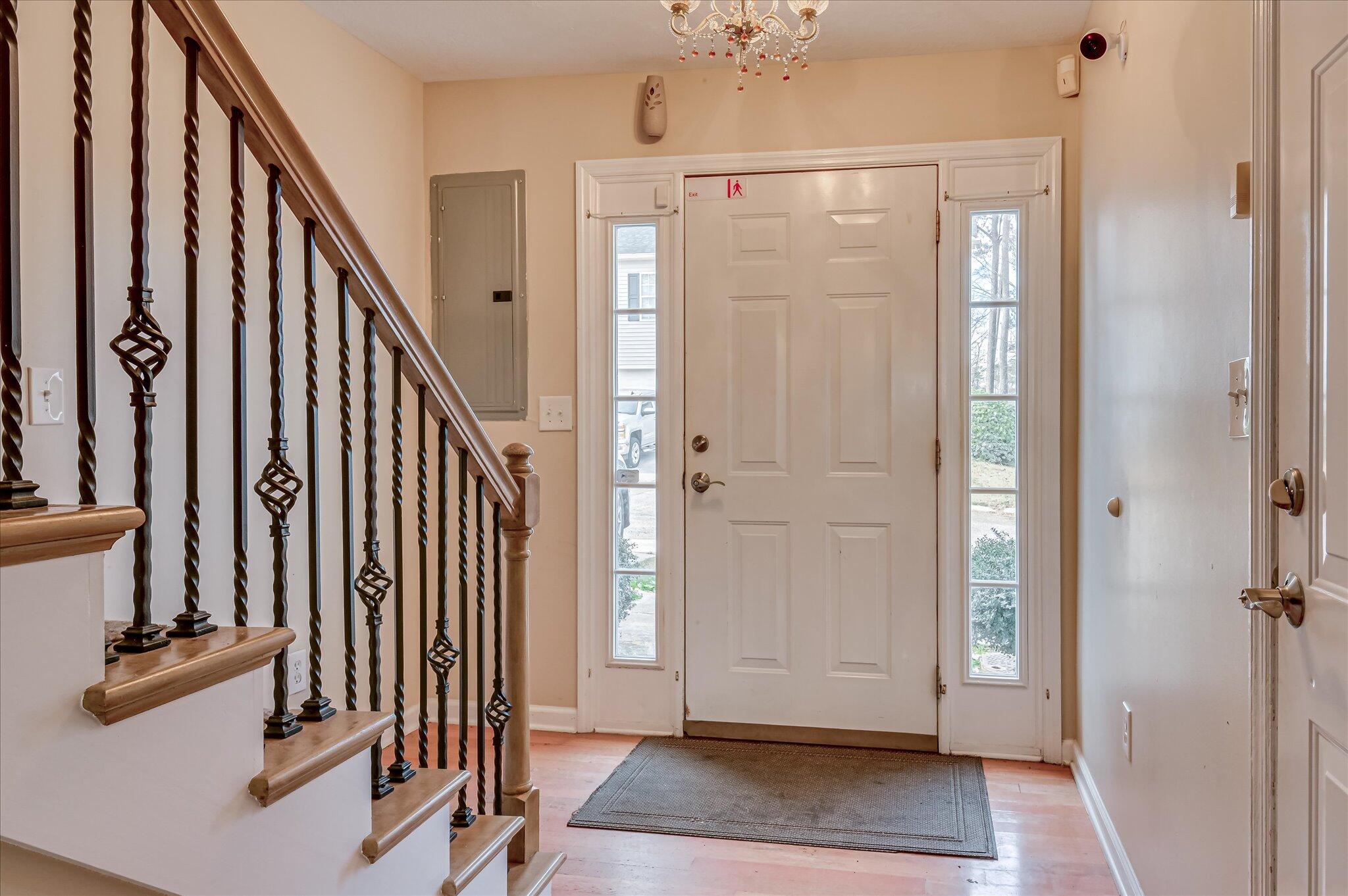 2817 Brickrun Way Property Photo 5