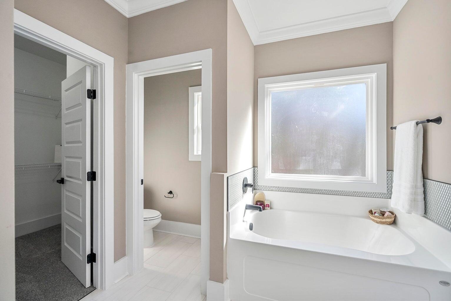 126 English Oak Lane Property Photo 26