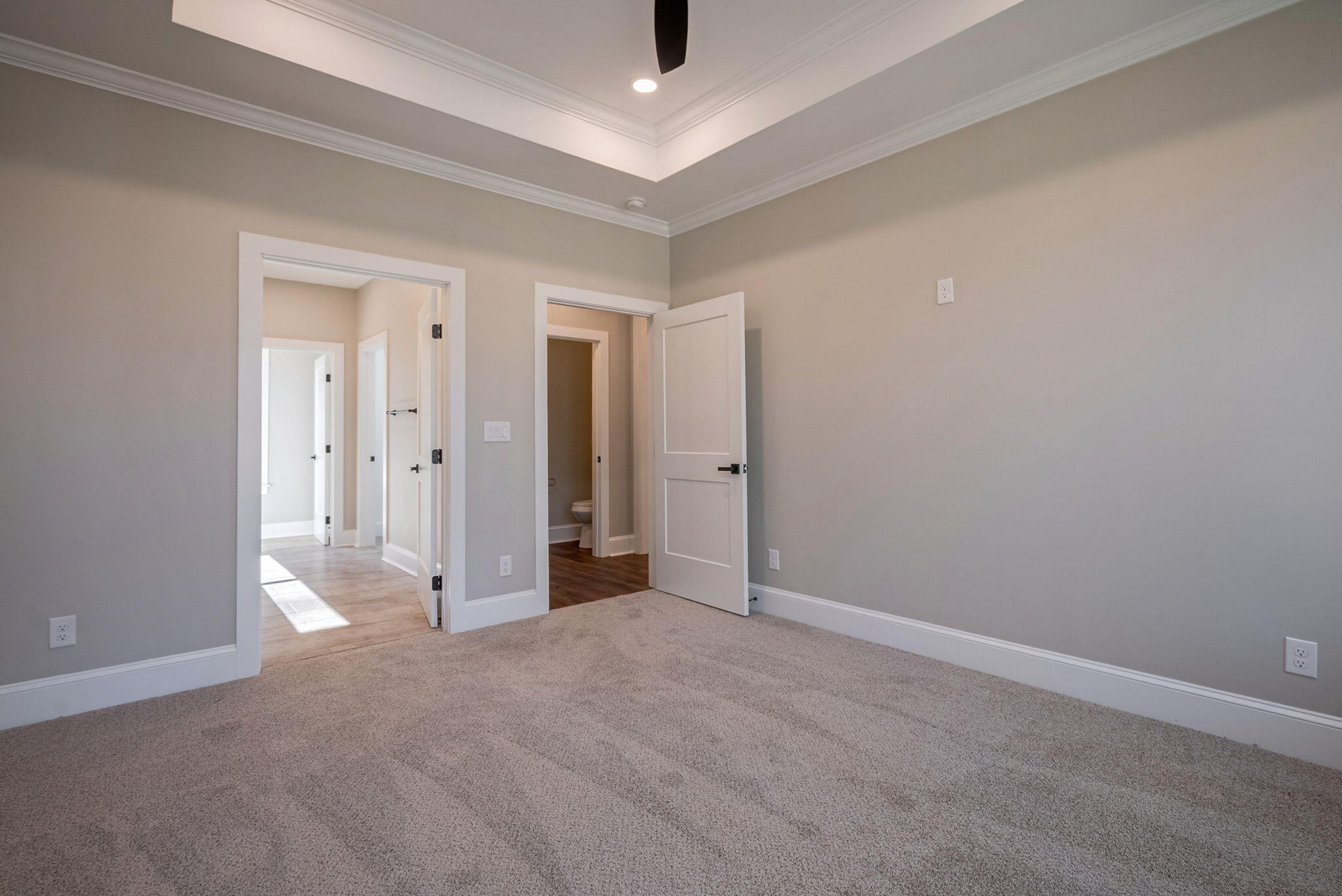 112 Elliott Circle Property Photo 33