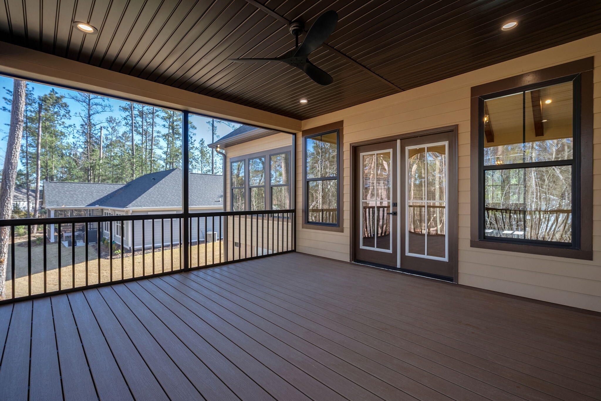 112 Elliott Circle Property Photo 45