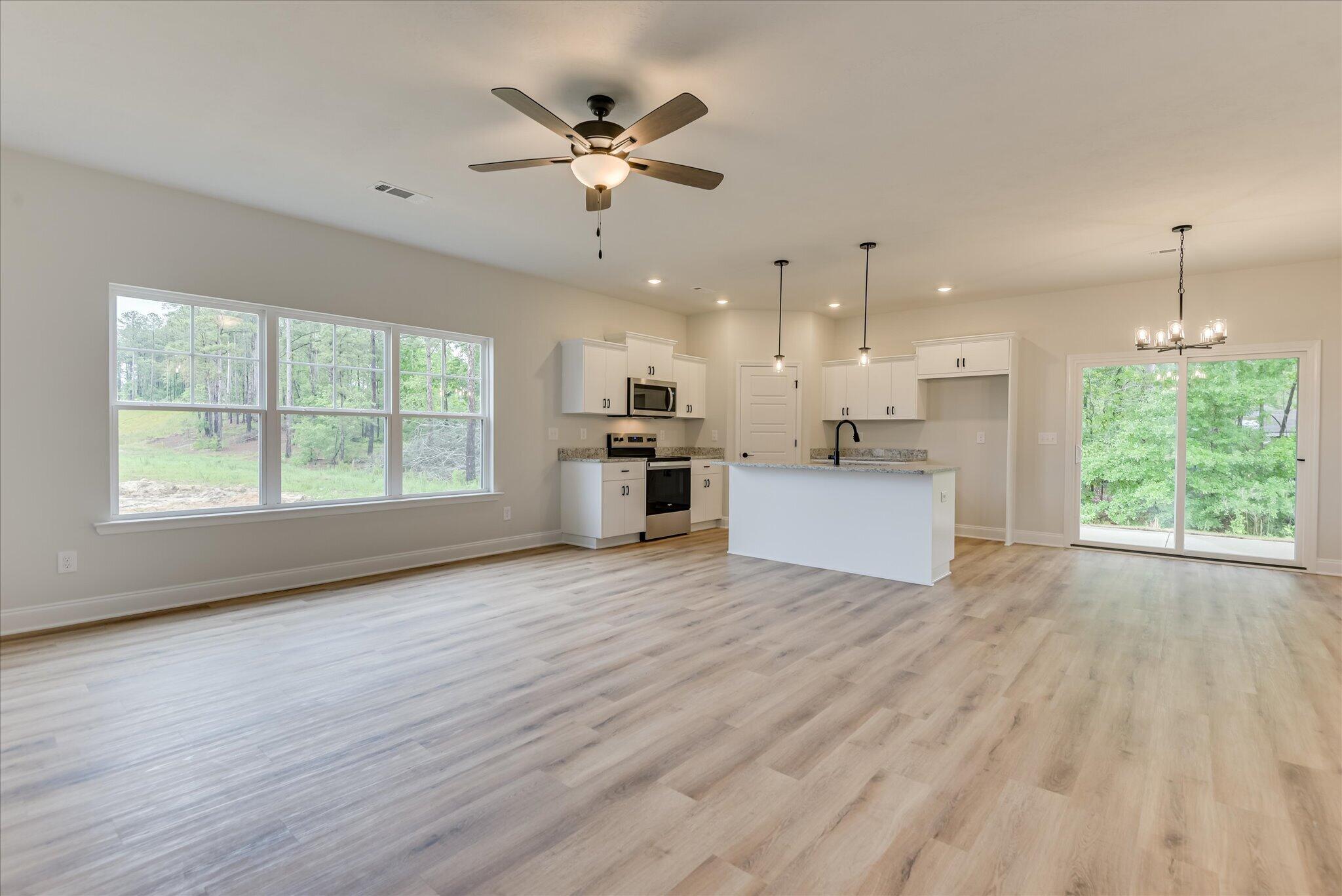 361 Bay Meadows Drive Property Photo 8