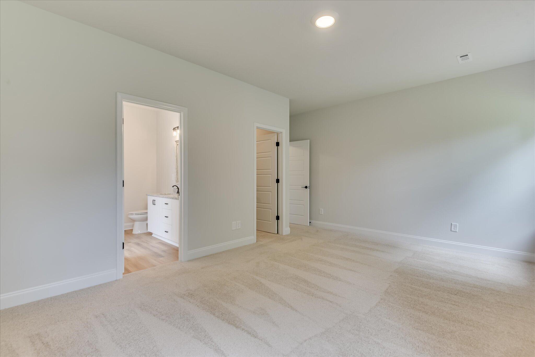 361 Bay Meadows Drive Property Photo 21