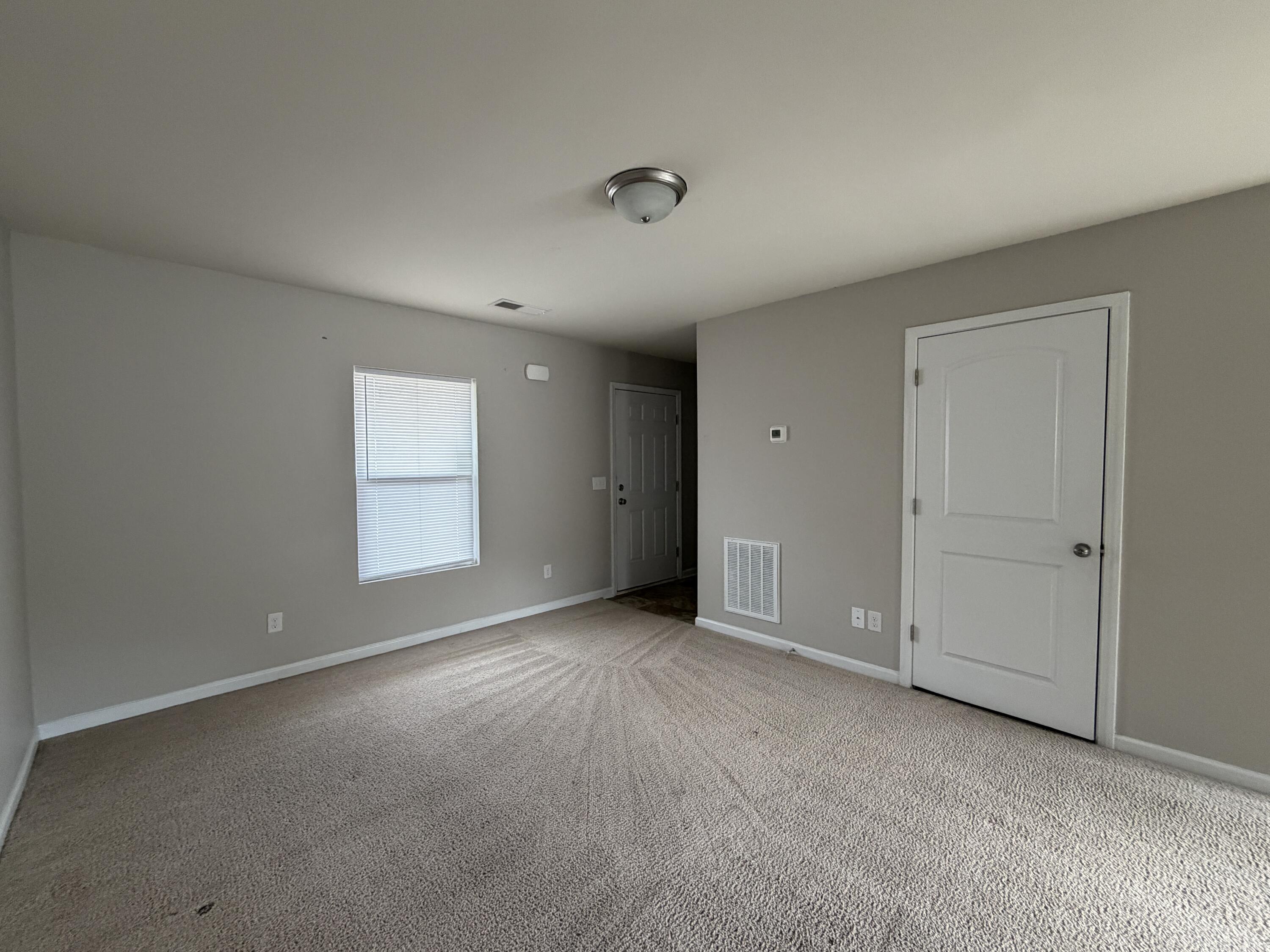 4010 Rambling Way Property Photo 3