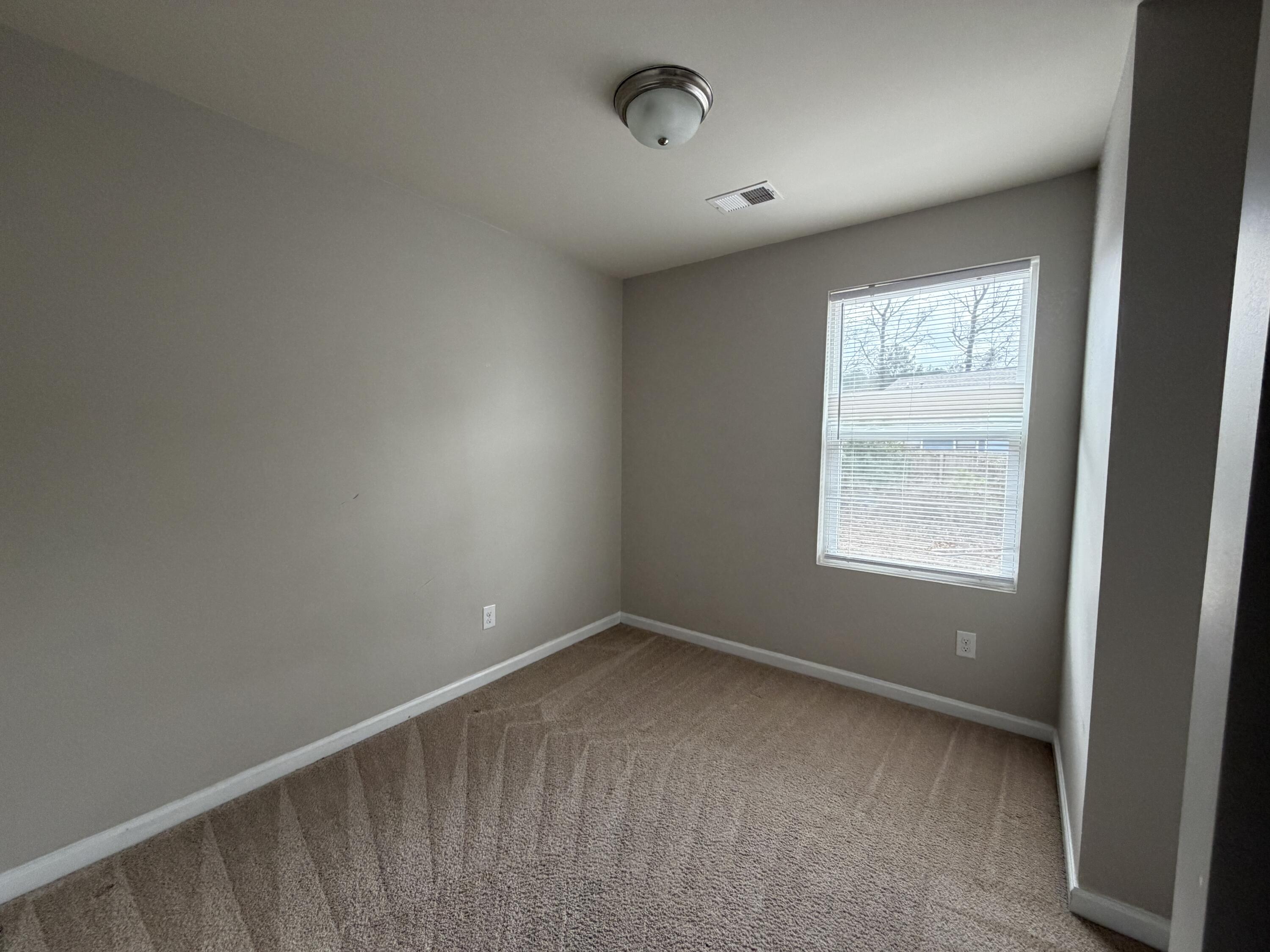 4010 Rambling Way Property Photo 12