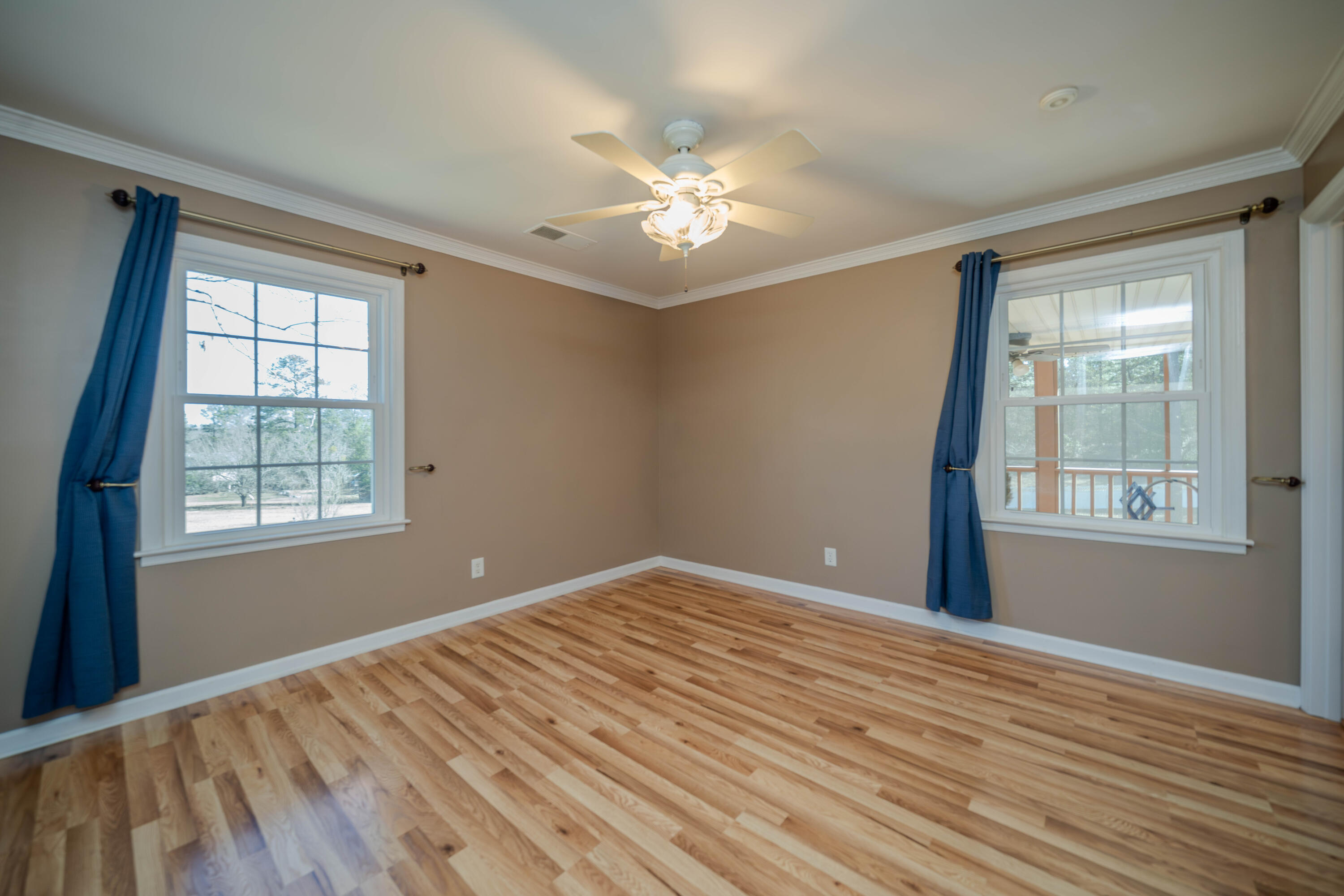 466 New Bridge Road Property Photo 5