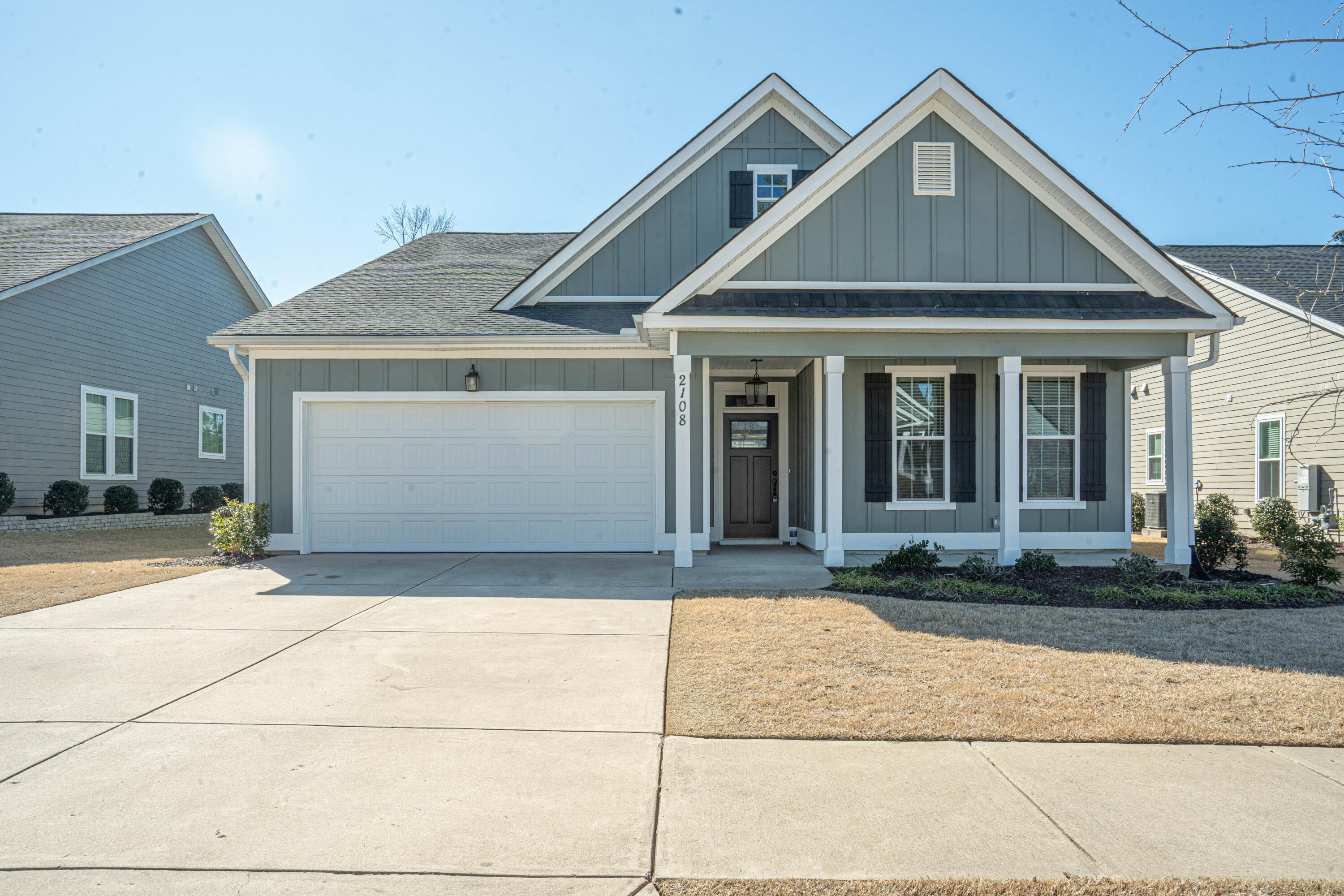 2108 Sinclair Drive Property Photo 1