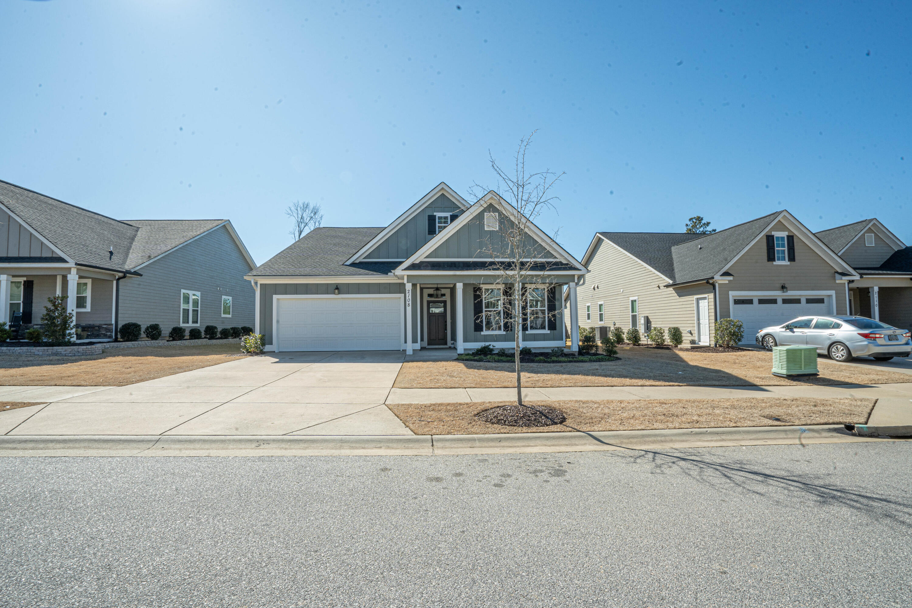 2108 Sinclair Drive Property Photo 2