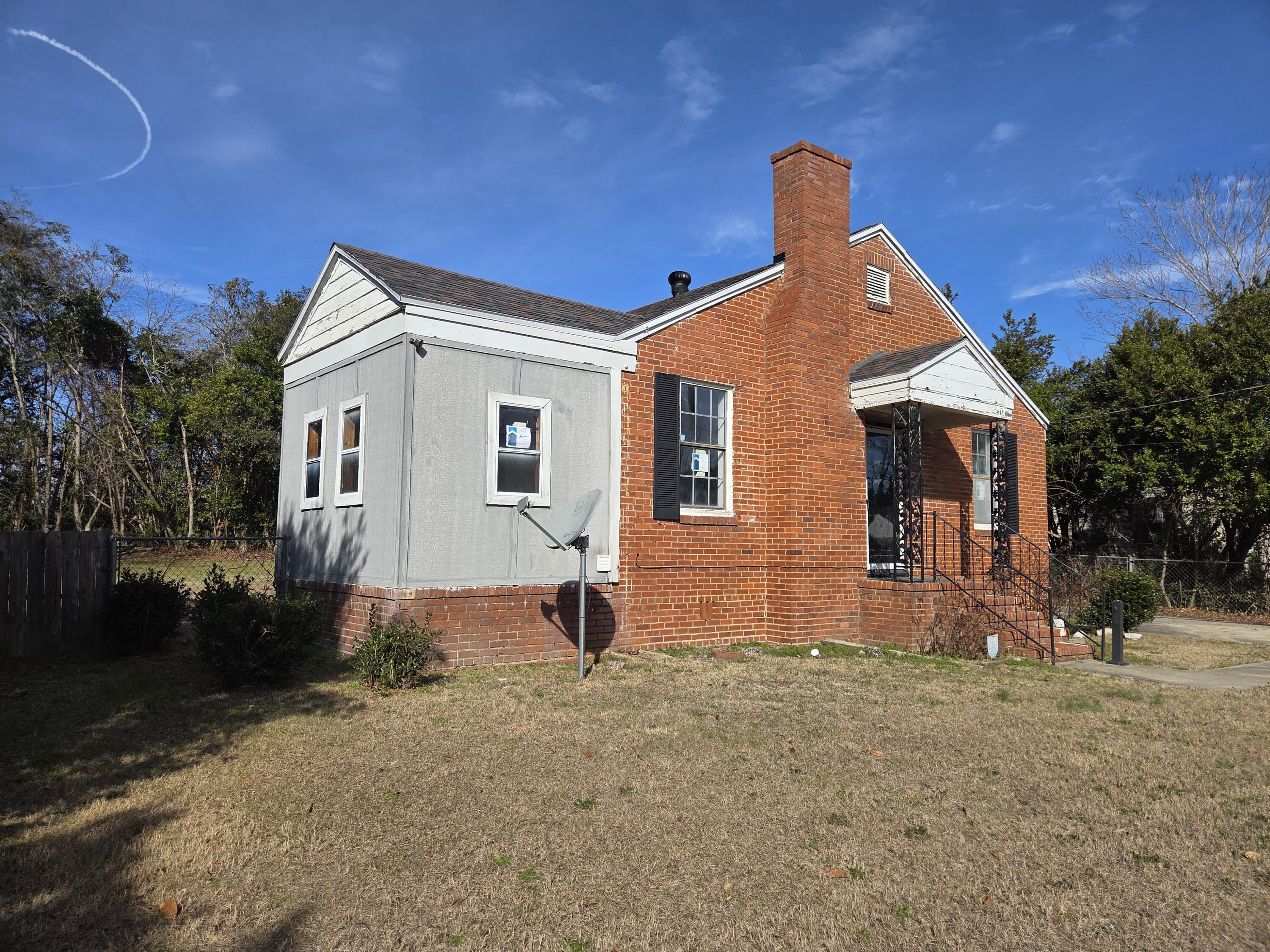 717 Tucker Avenue Property Photo 16