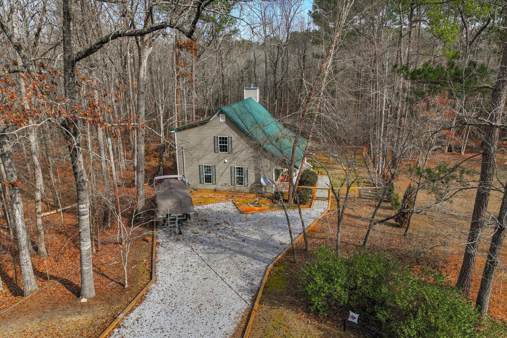 1442 Shore Line Drive Property Photo 3