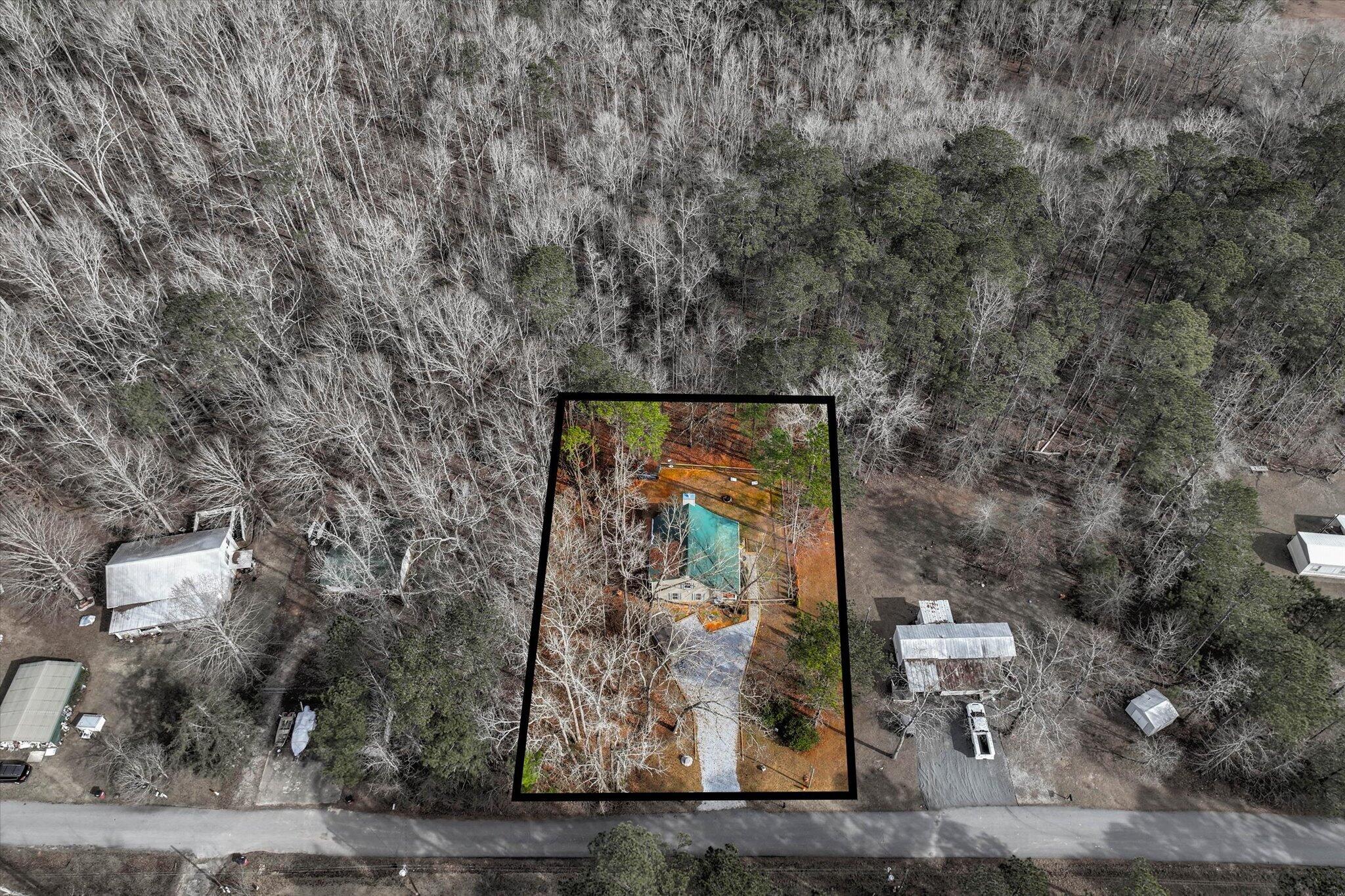 1442 Shore Line Drive Property Photo 6