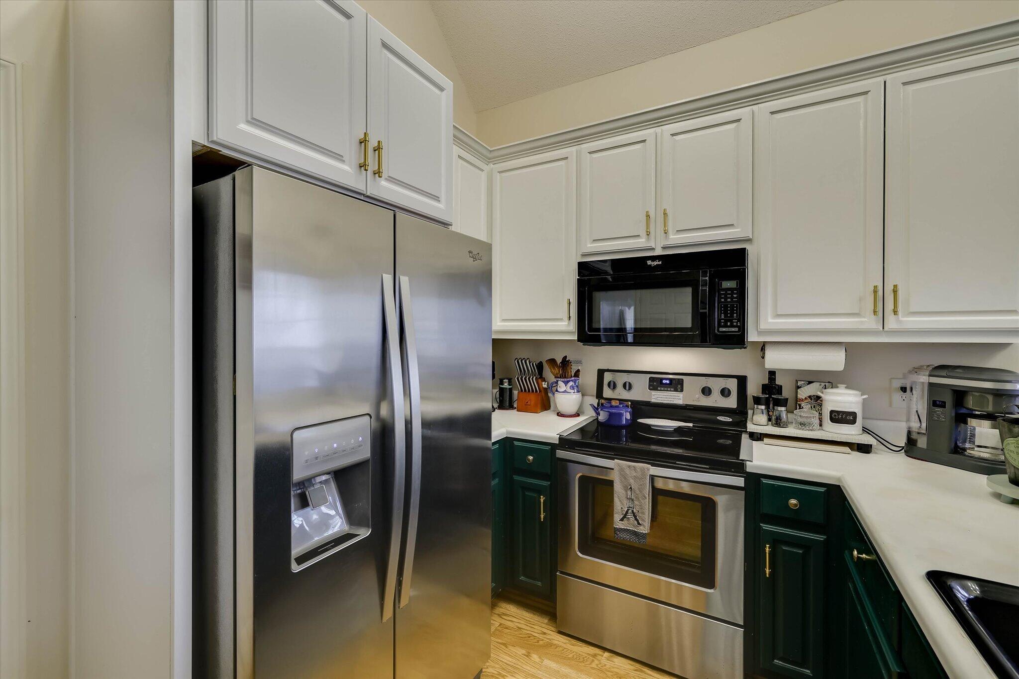 1442 Shore Line Drive Property Photo 23