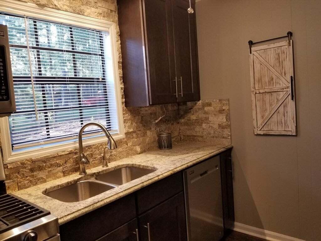 1647a White Oak Road Property Photo 13
