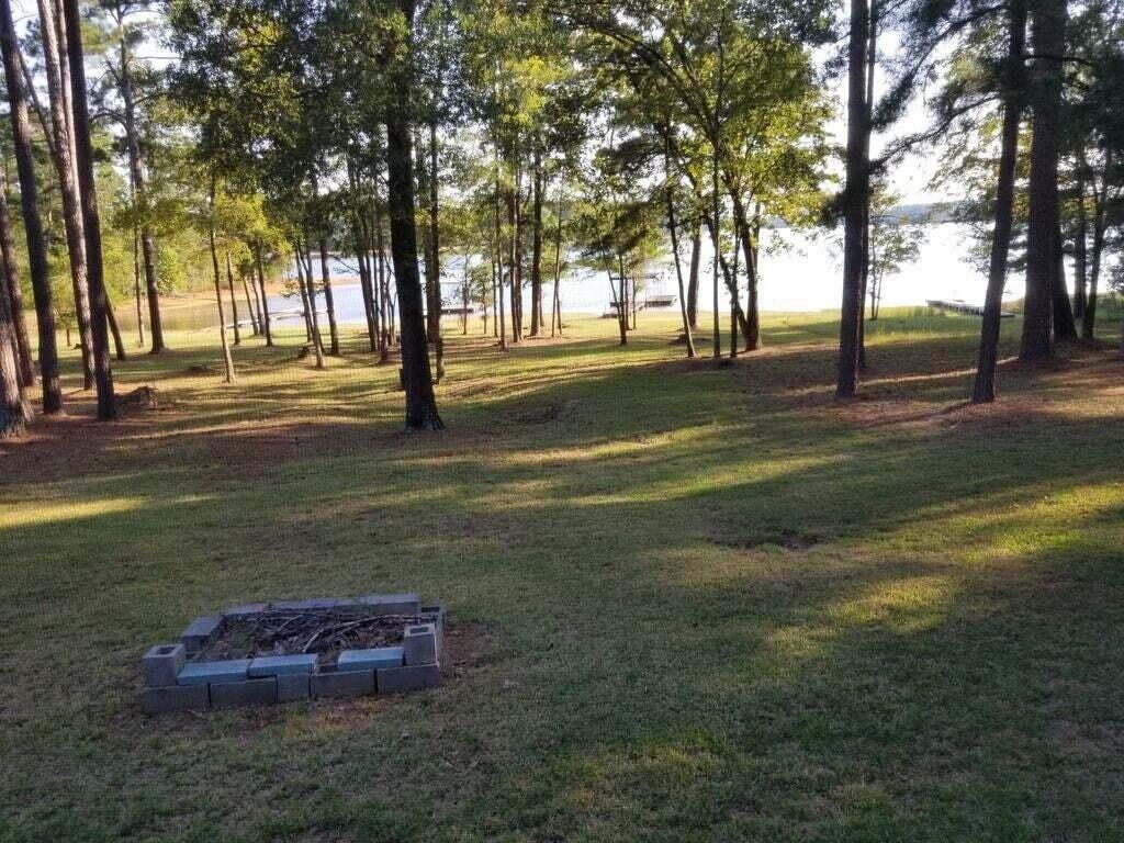 1647a White Oak Road Property Photo 23
