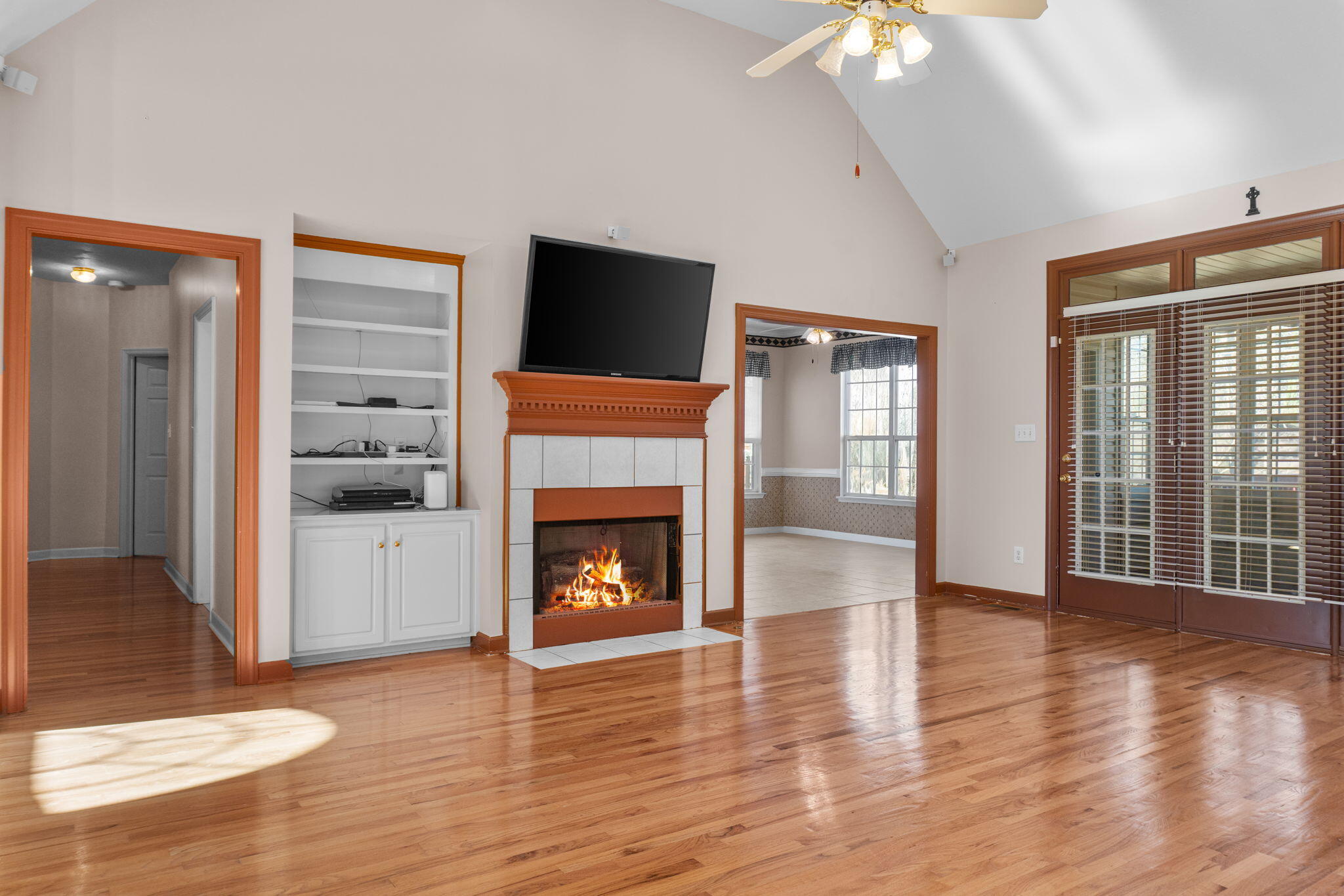 1217 Oakton Trail Property Photo 8