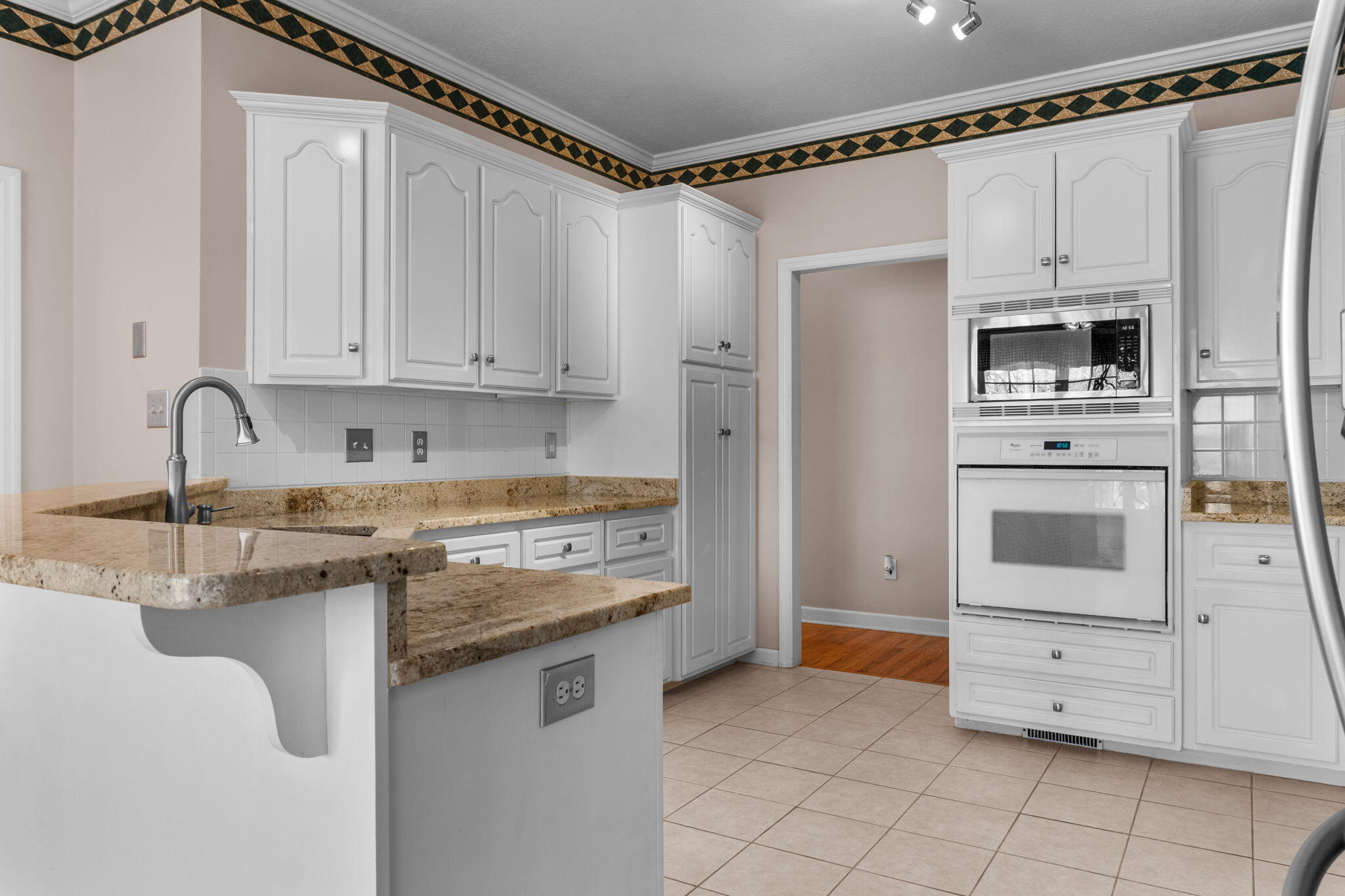 1217 Oakton Trail Property Photo 14