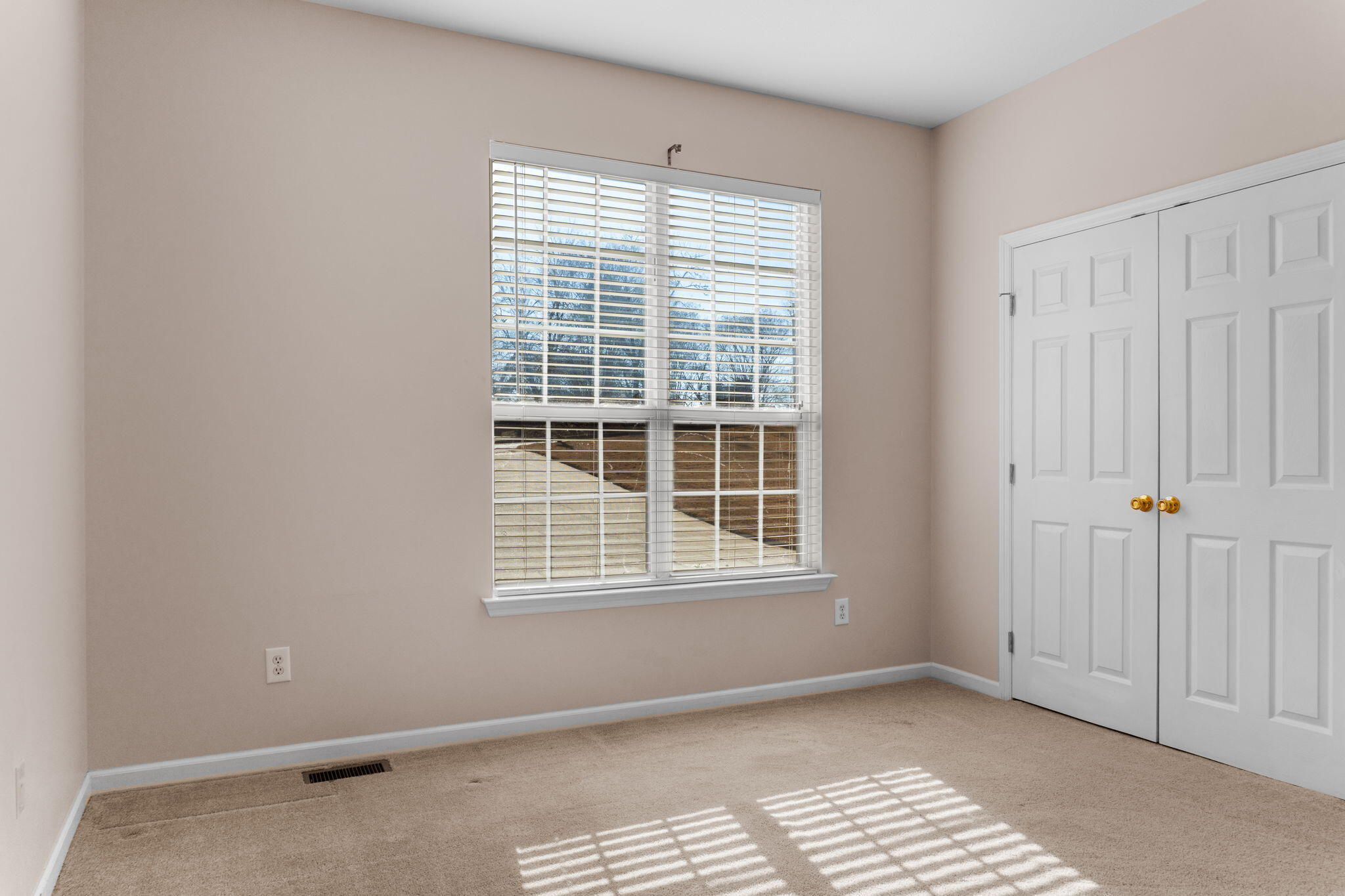 1217 Oakton Trail Property Photo 33