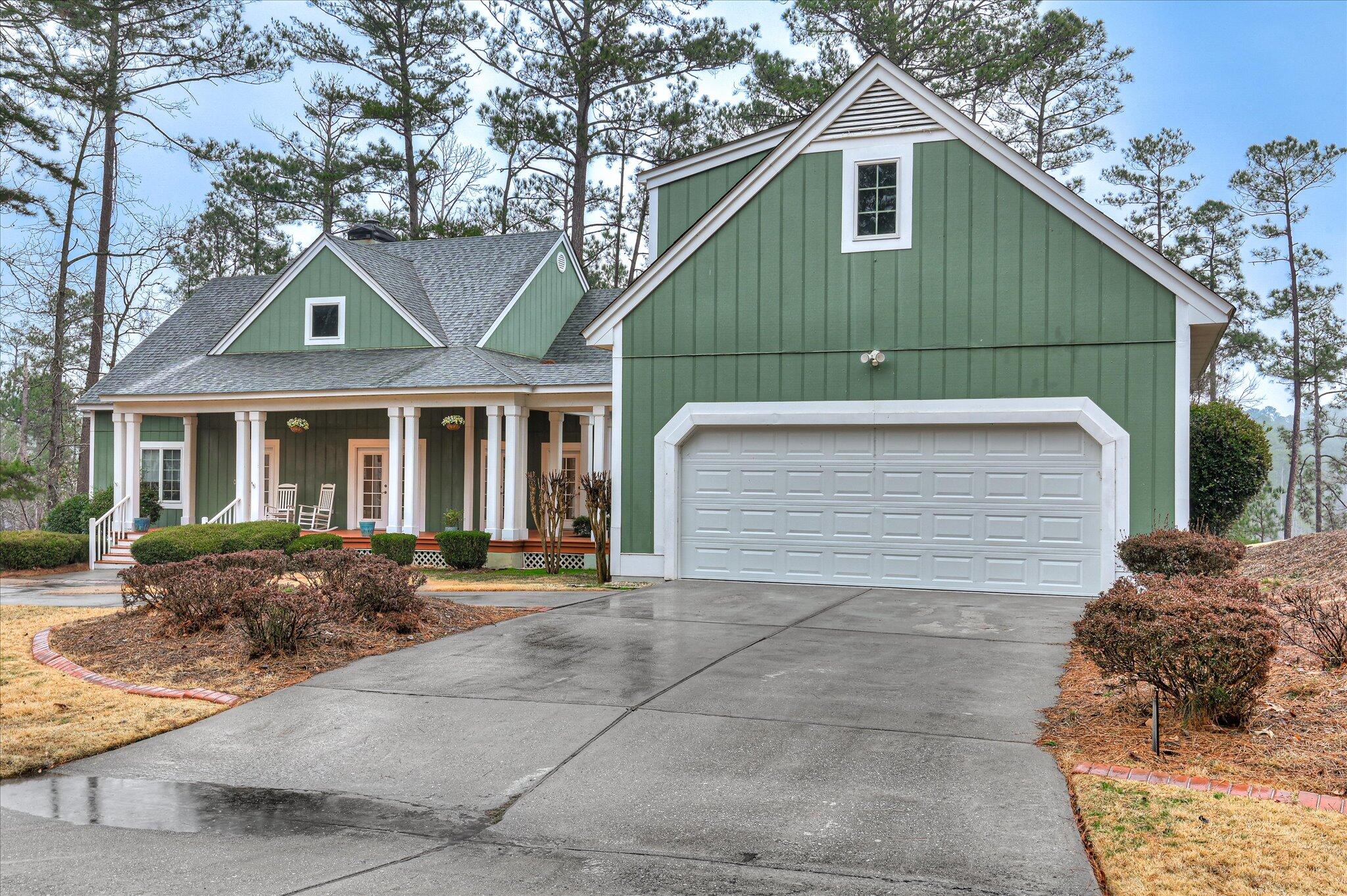 184 Savannah Drive Property Photo 3