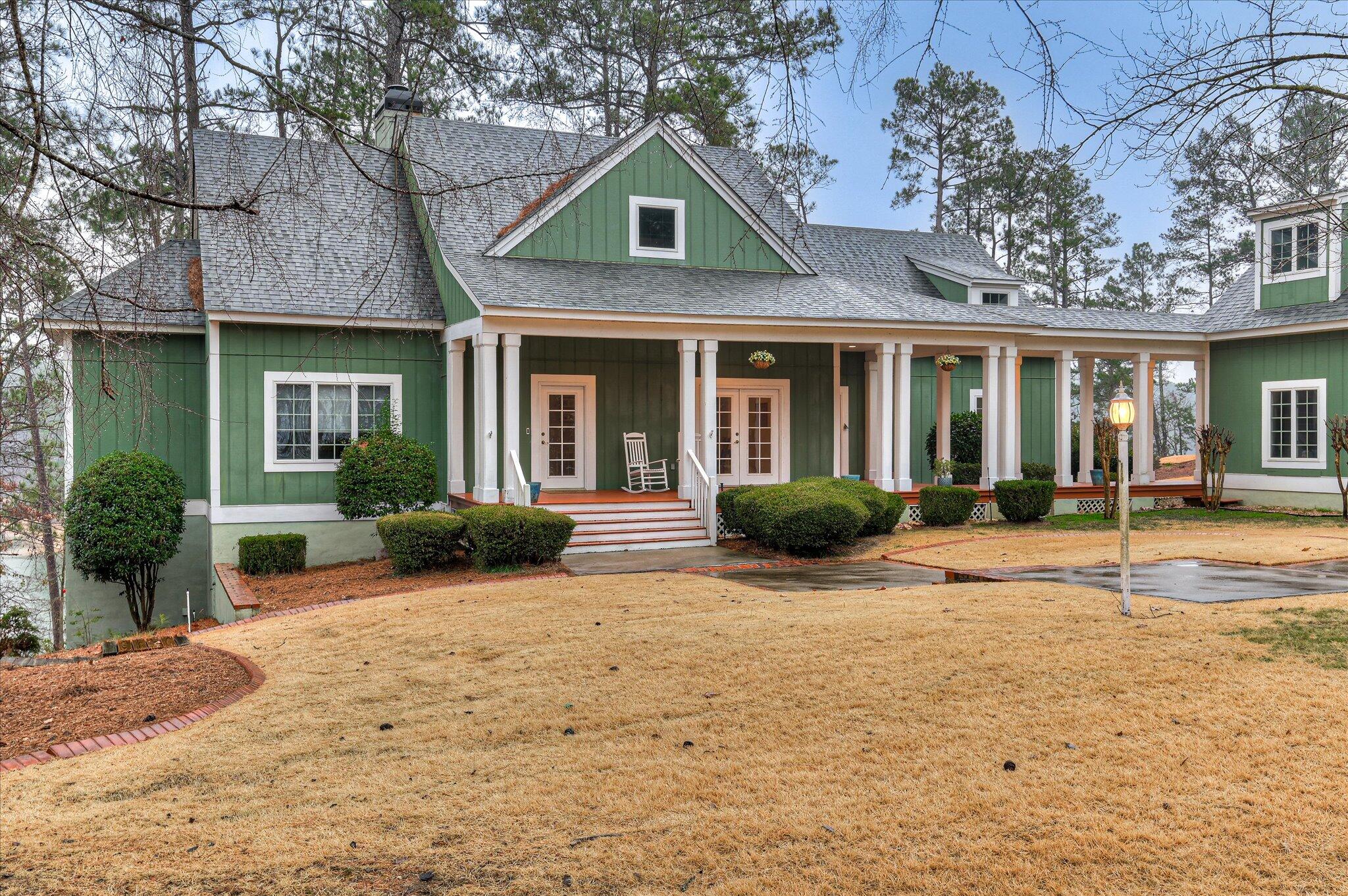 184 Savannah Drive Property Photo 6