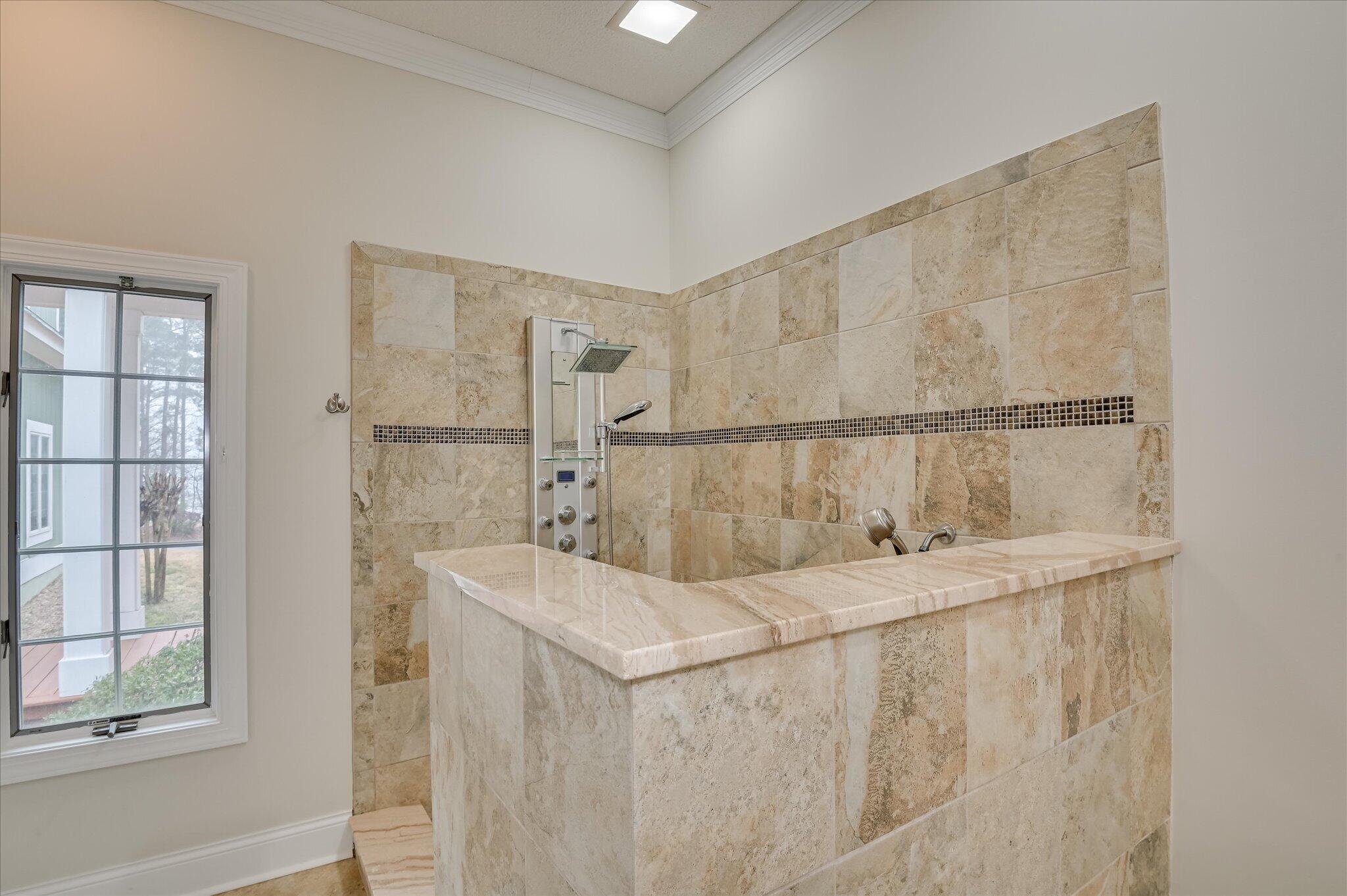 184 Savannah Drive Property Photo 37