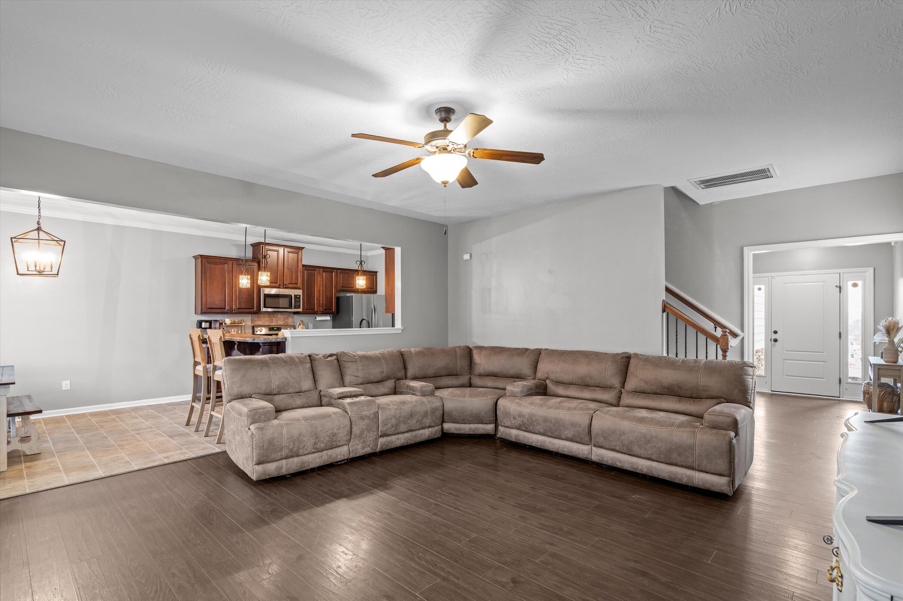 261 Baylor Drive Property Photo 8