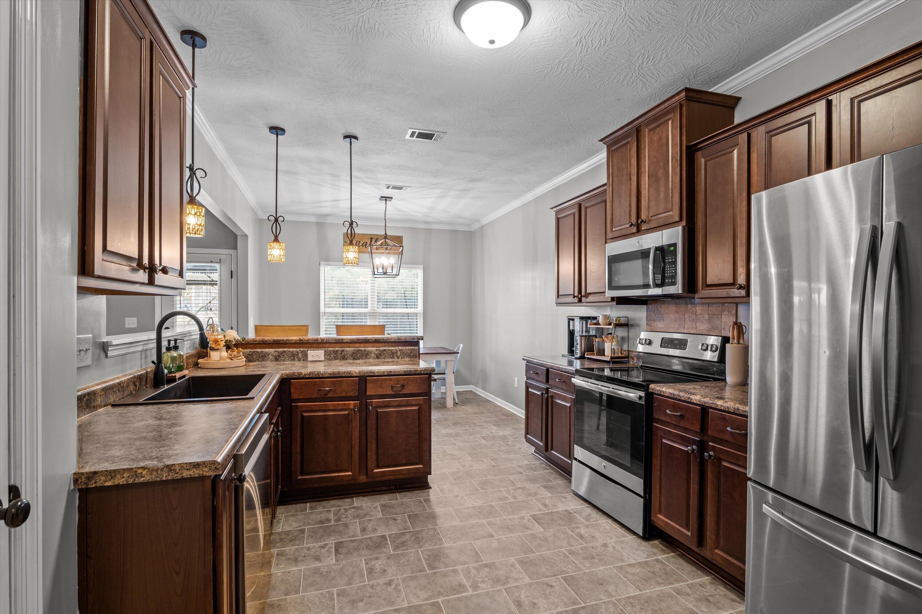 261 Baylor Drive Property Photo 18