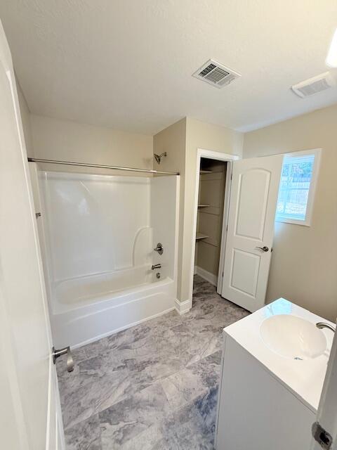 384 Shetland Drive Property Photo 6