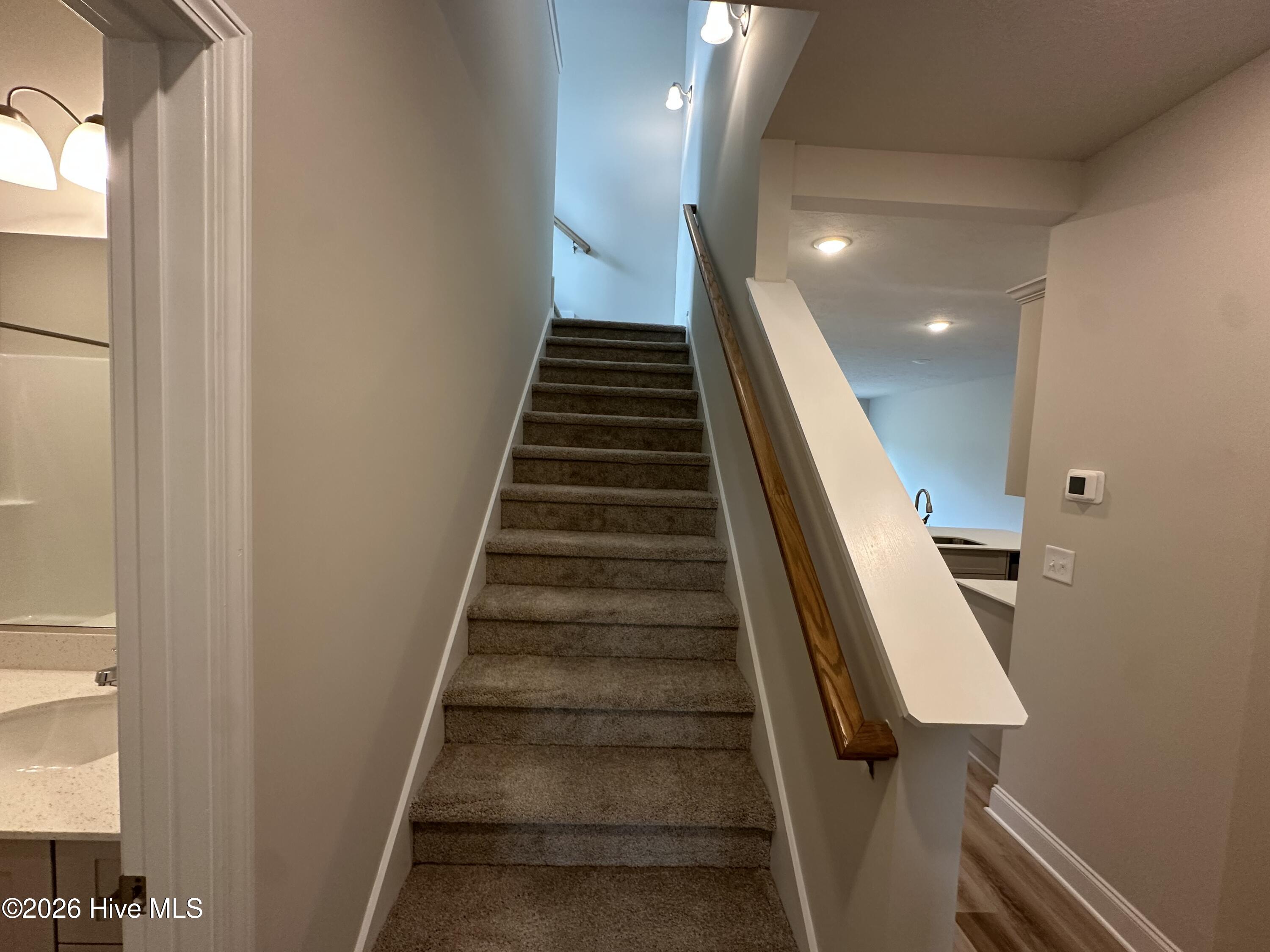 1105 Bobbye Drive 12a Property Photo 15