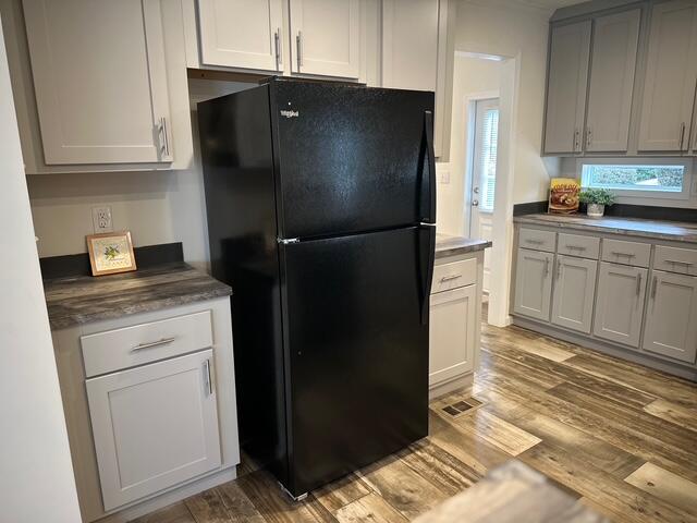 409 Constitution Avenue Property Photo 9