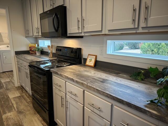 409 Constitution Avenue Property Photo 13