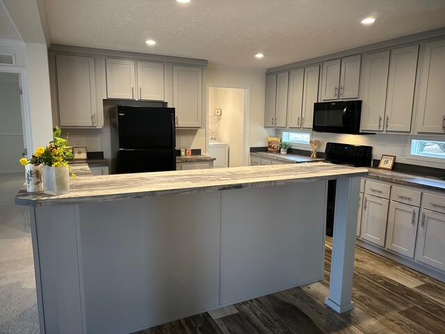 409 Constitution Avenue Property Photo 16