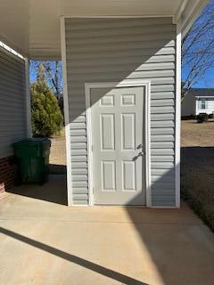 409 Constitution Avenue Property Photo 32