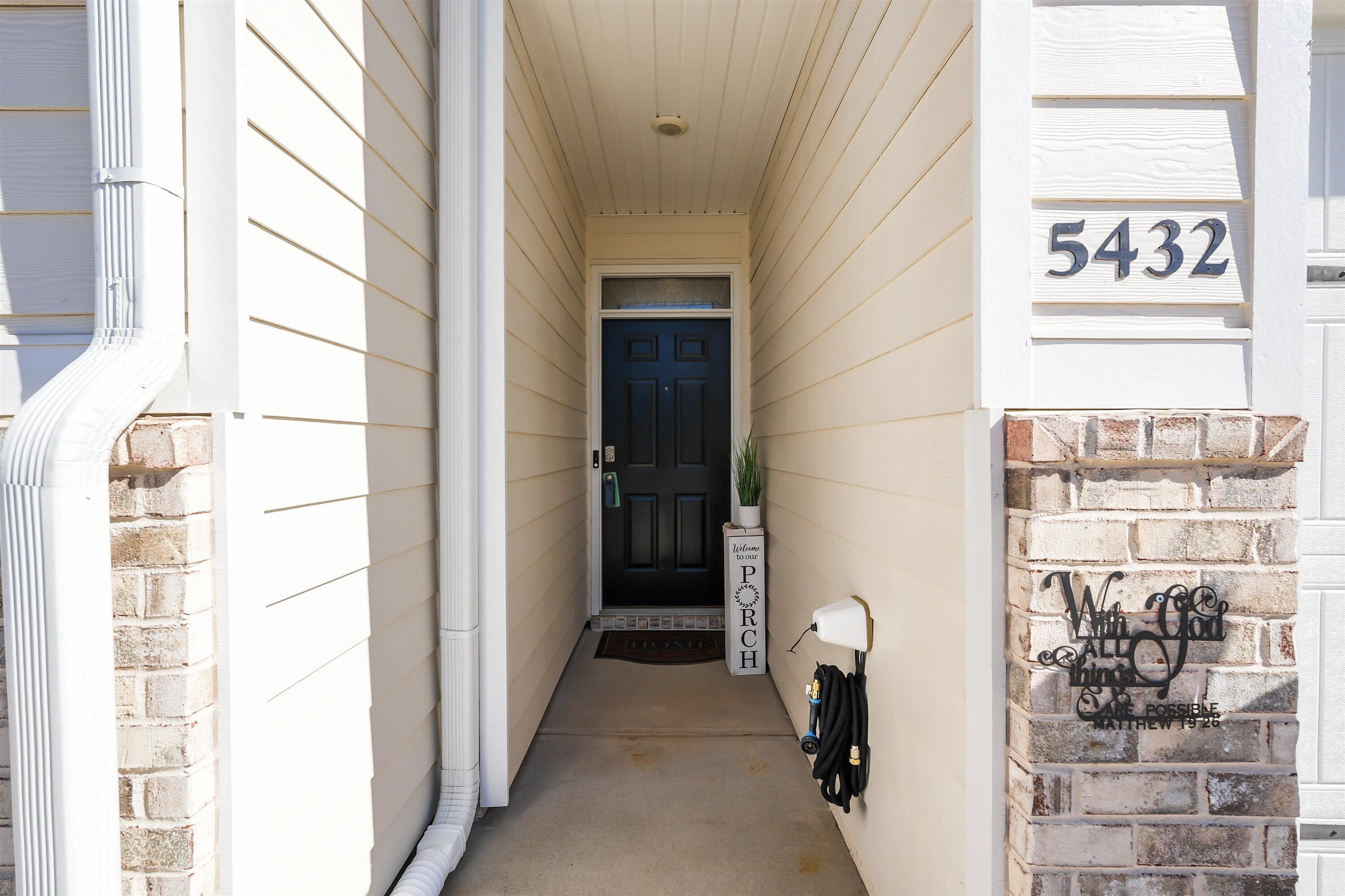 5432 Thrasher Lane Property Photo 4