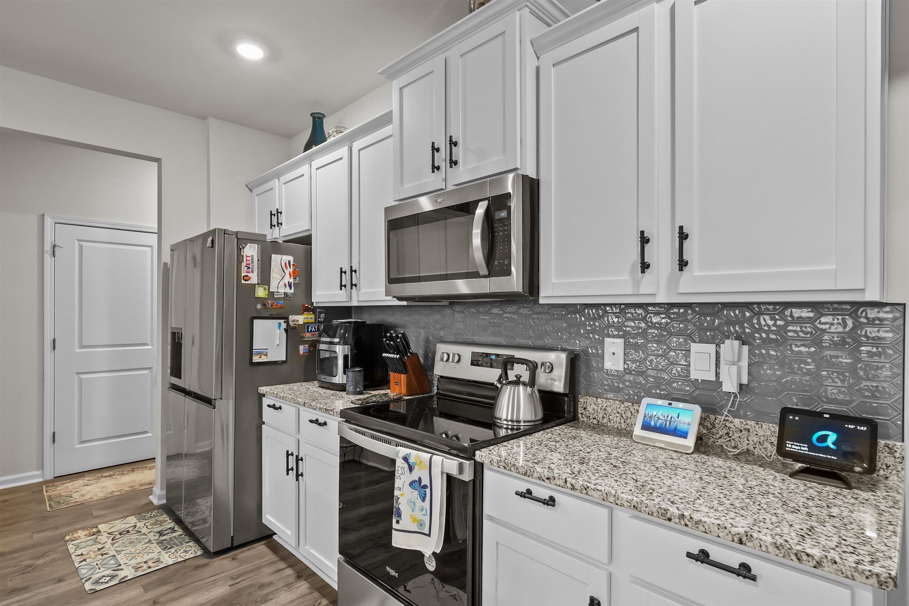 5432 Thrasher Lane Property Photo 15