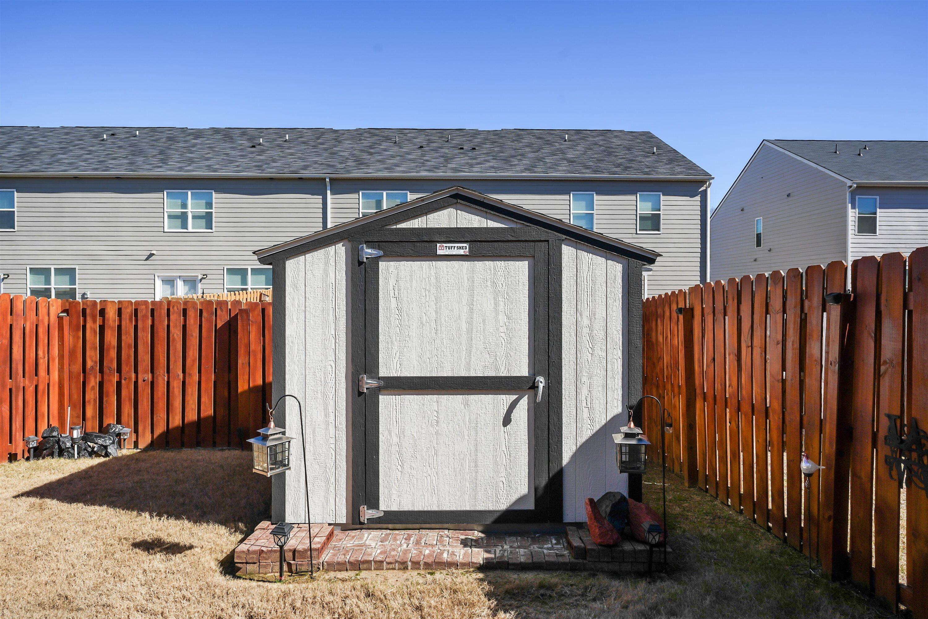 5432 Thrasher Lane Property Photo 35