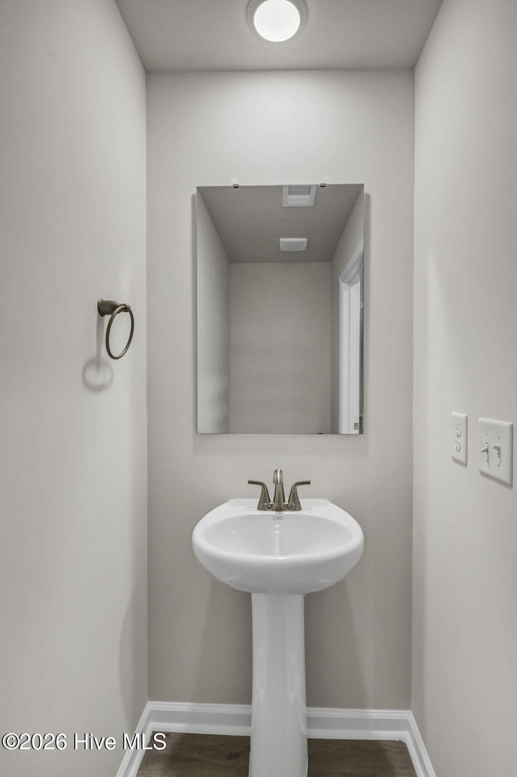 1059 Tabor Place Property Photo 18