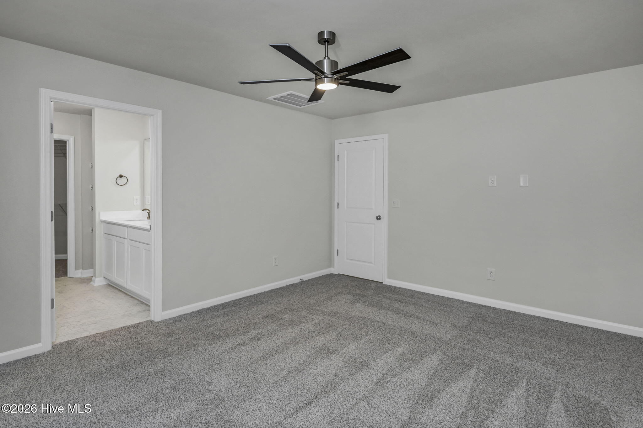 1059 Tabor Place Property Photo 48
