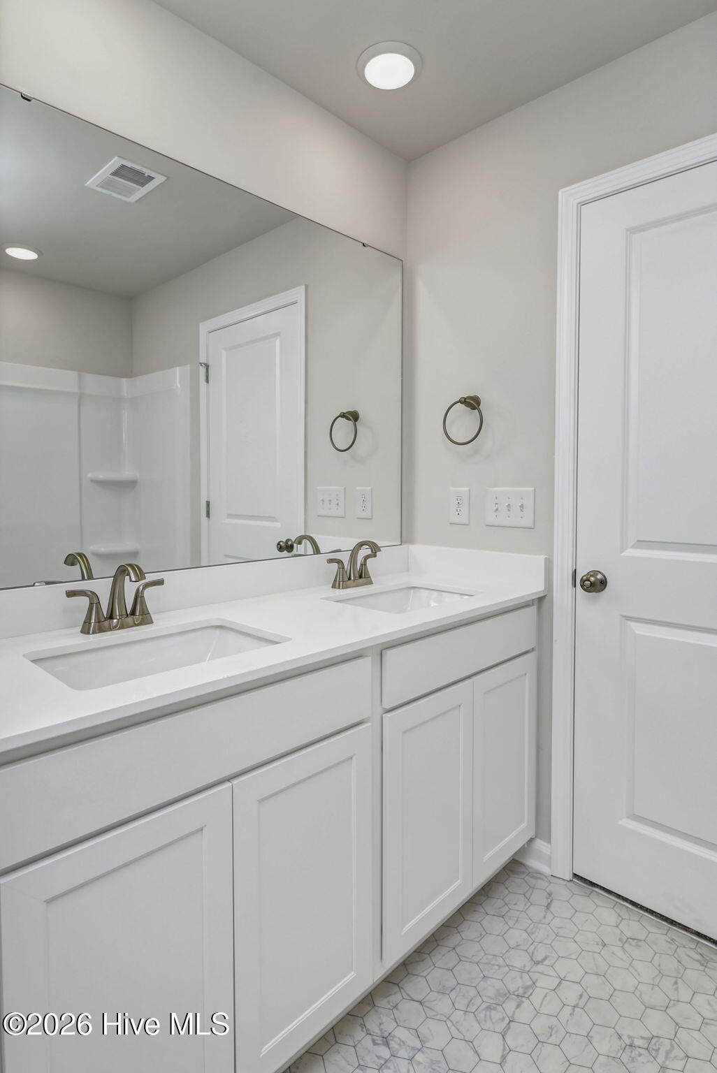 1059 Tabor Place Property Photo 88