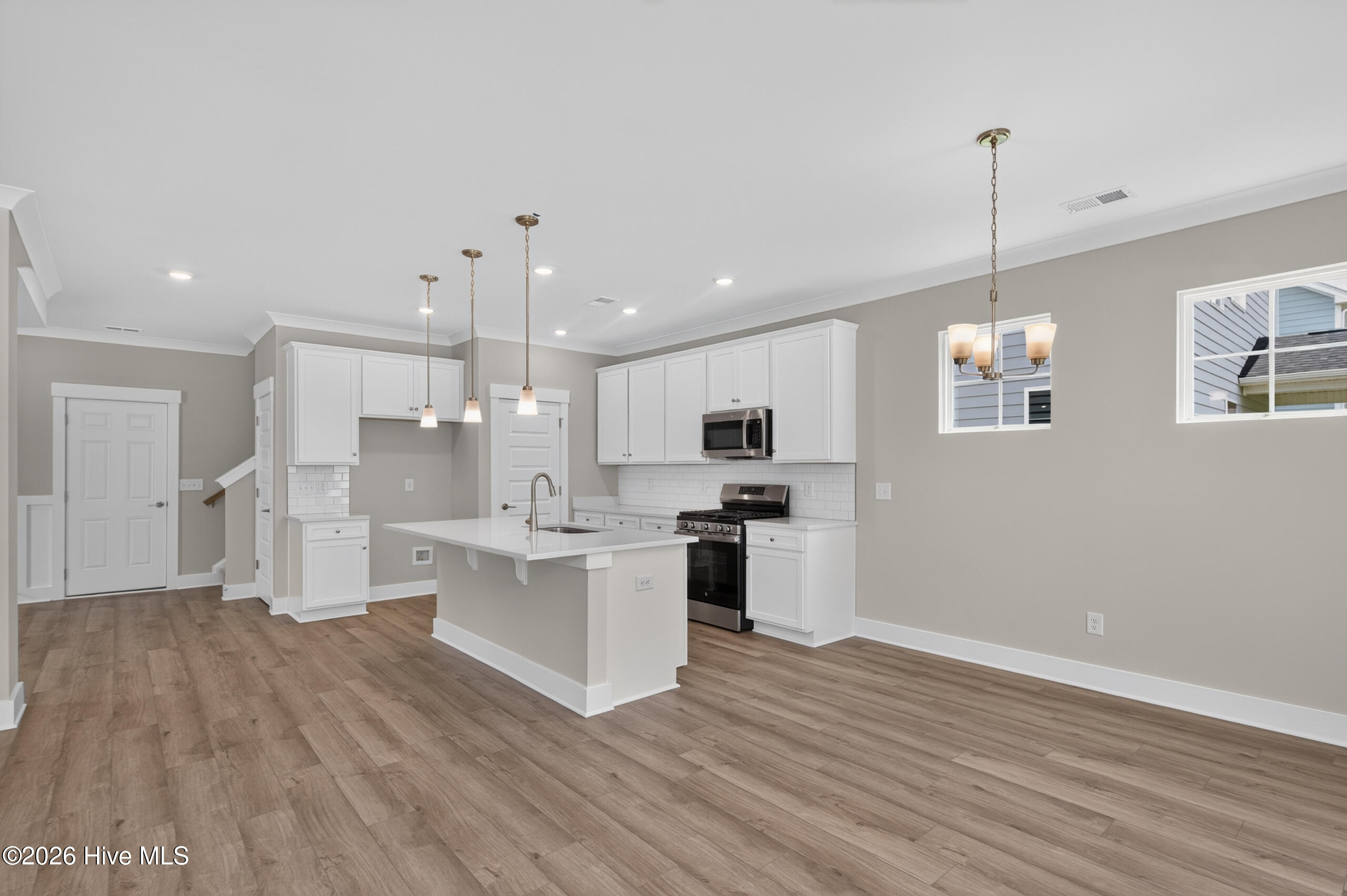 628 Pherson Street Property Photo 23