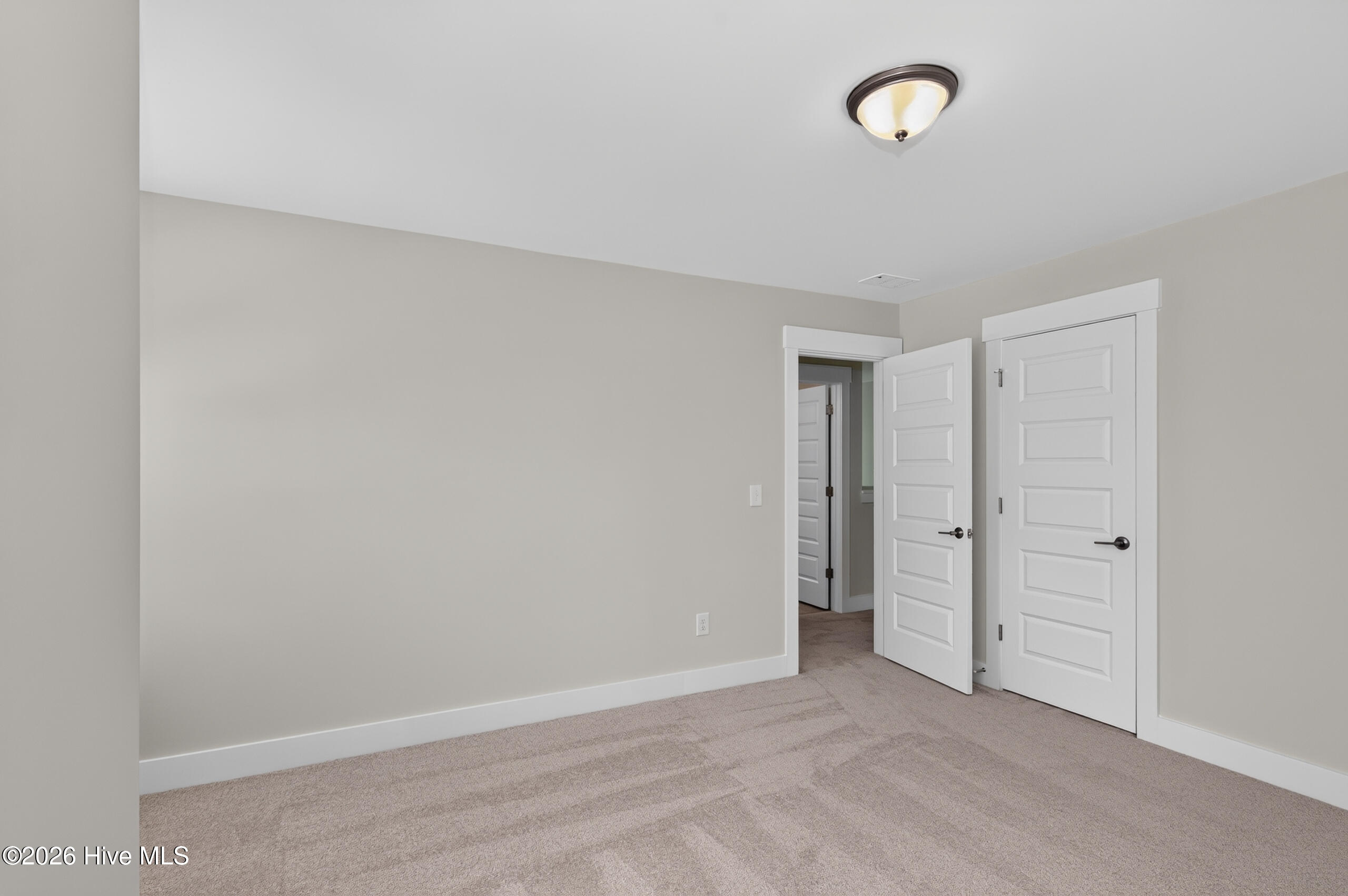 628 Pherson Street Property Photo 33