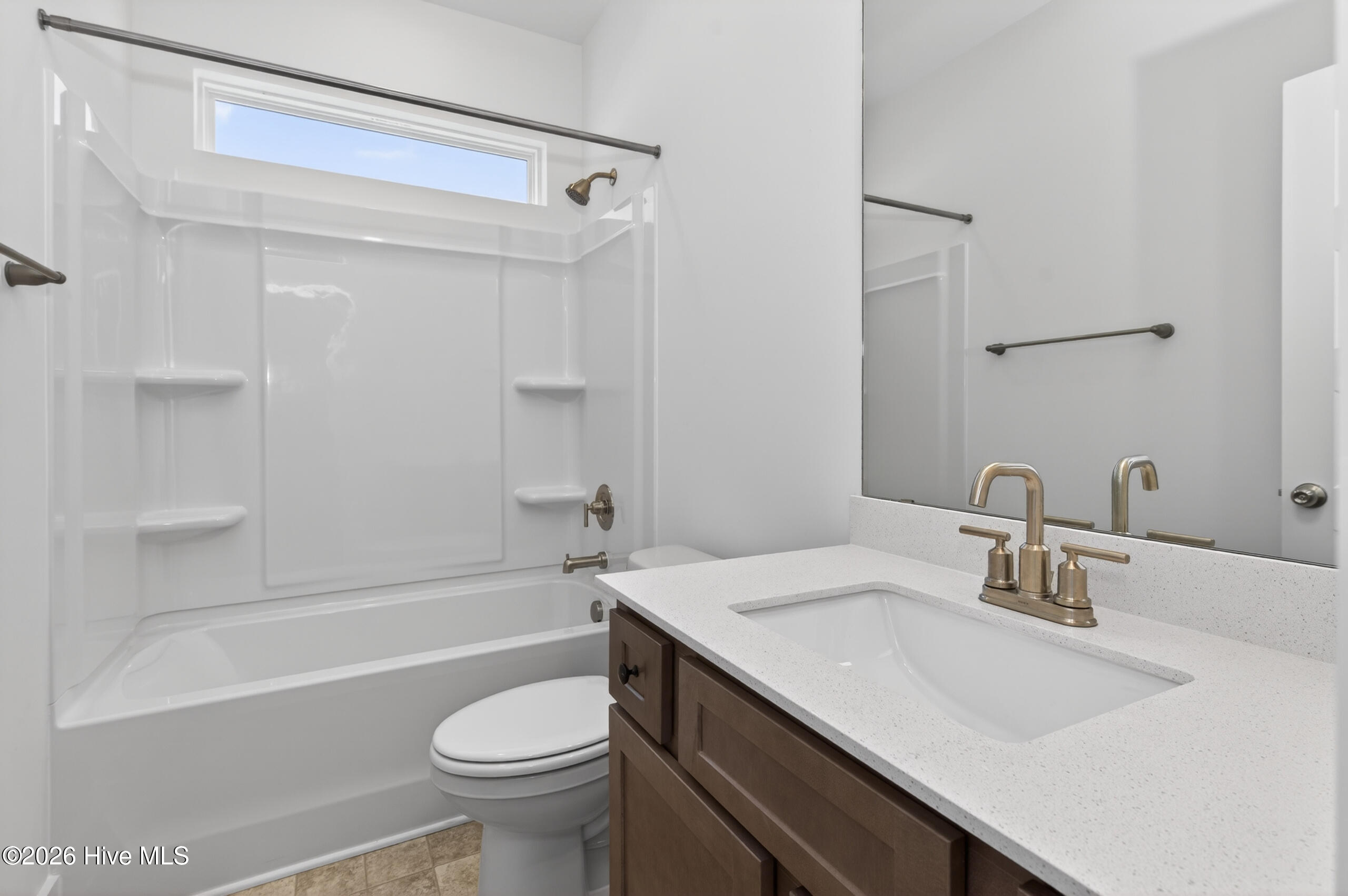 692 Pherson Street Property Photo 13