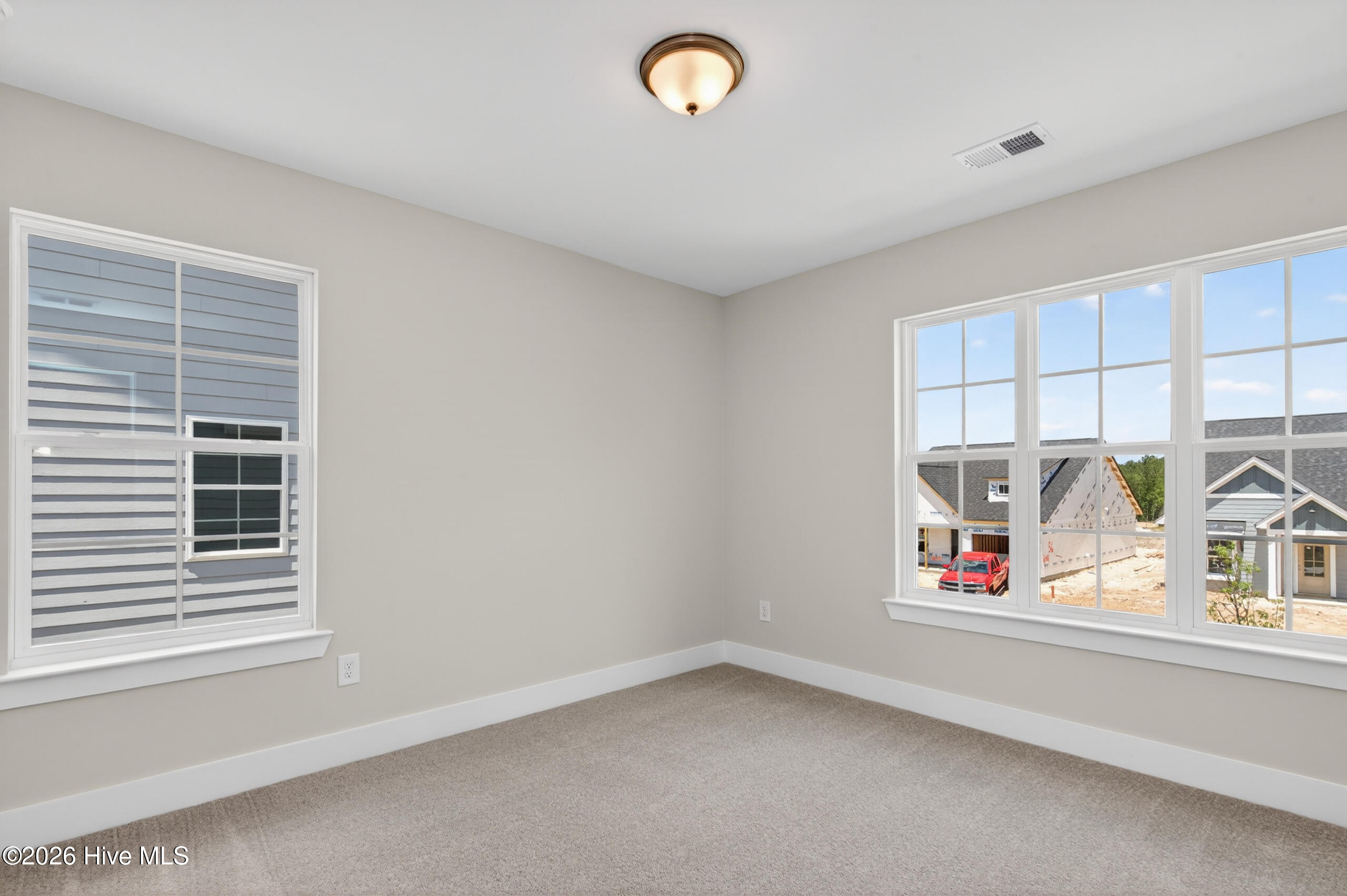 660 Pherson Street Property Photo 18