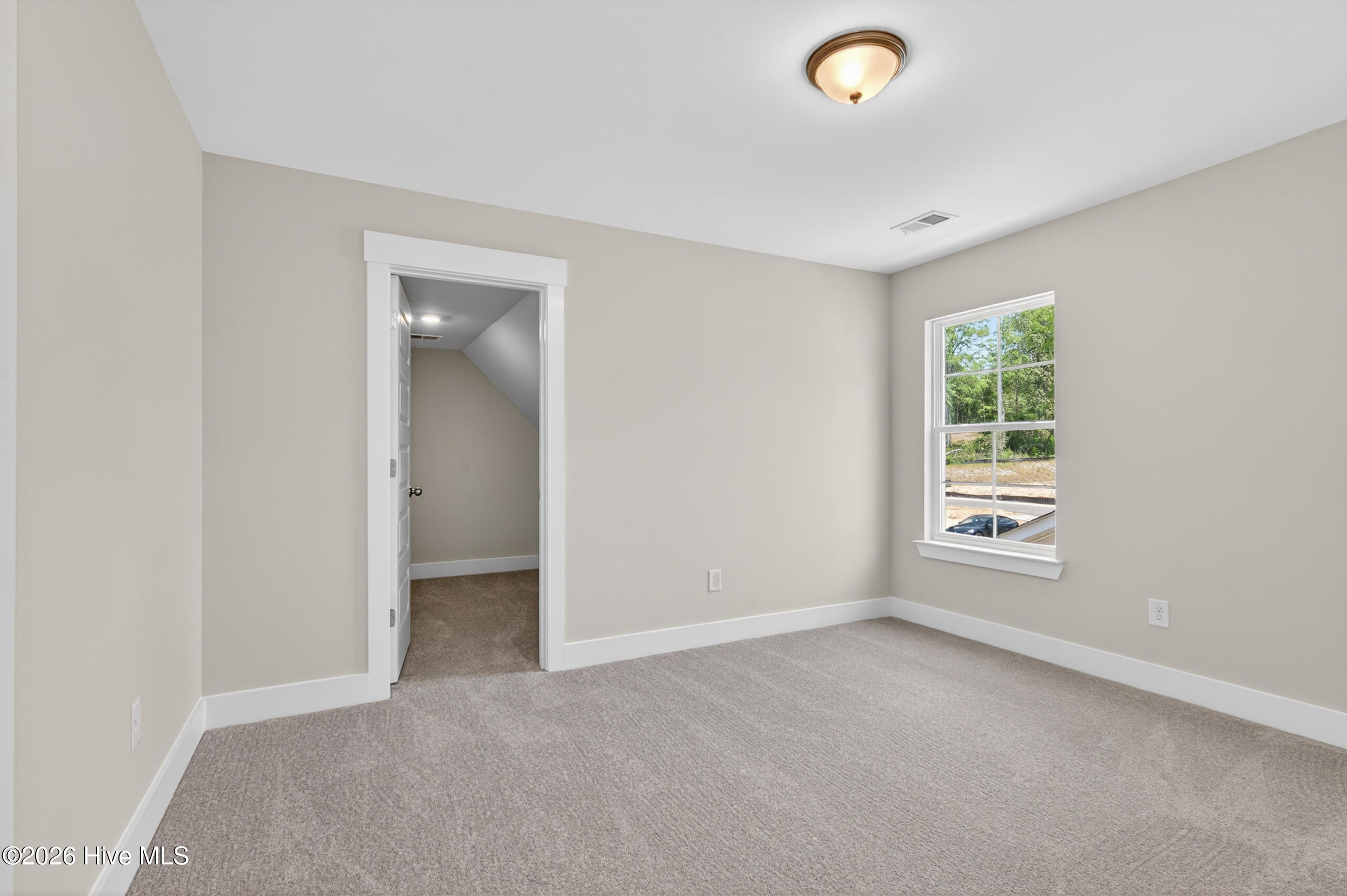 660 Pherson Street Property Photo 19