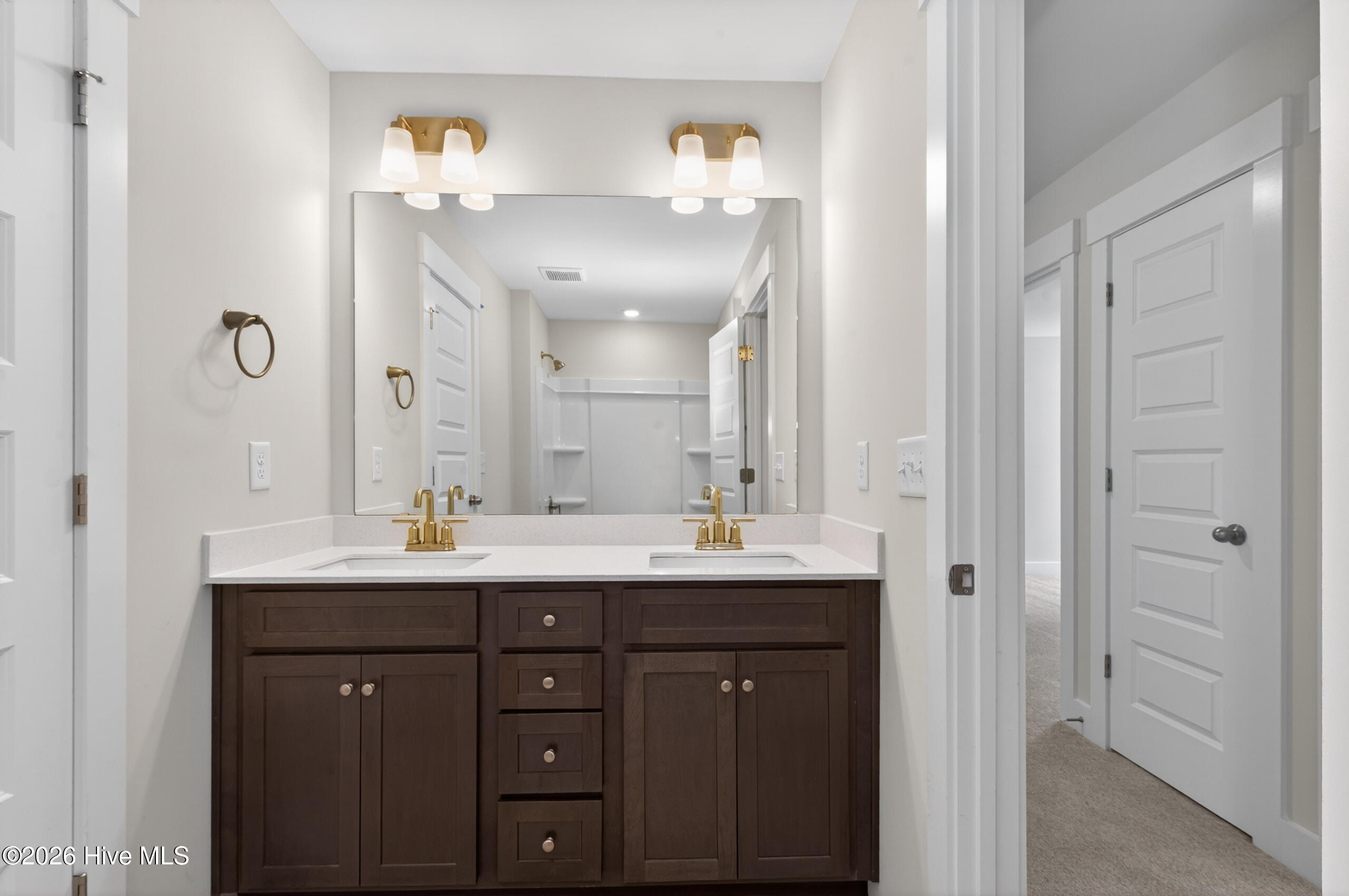 660 Pherson Street Property Photo 21