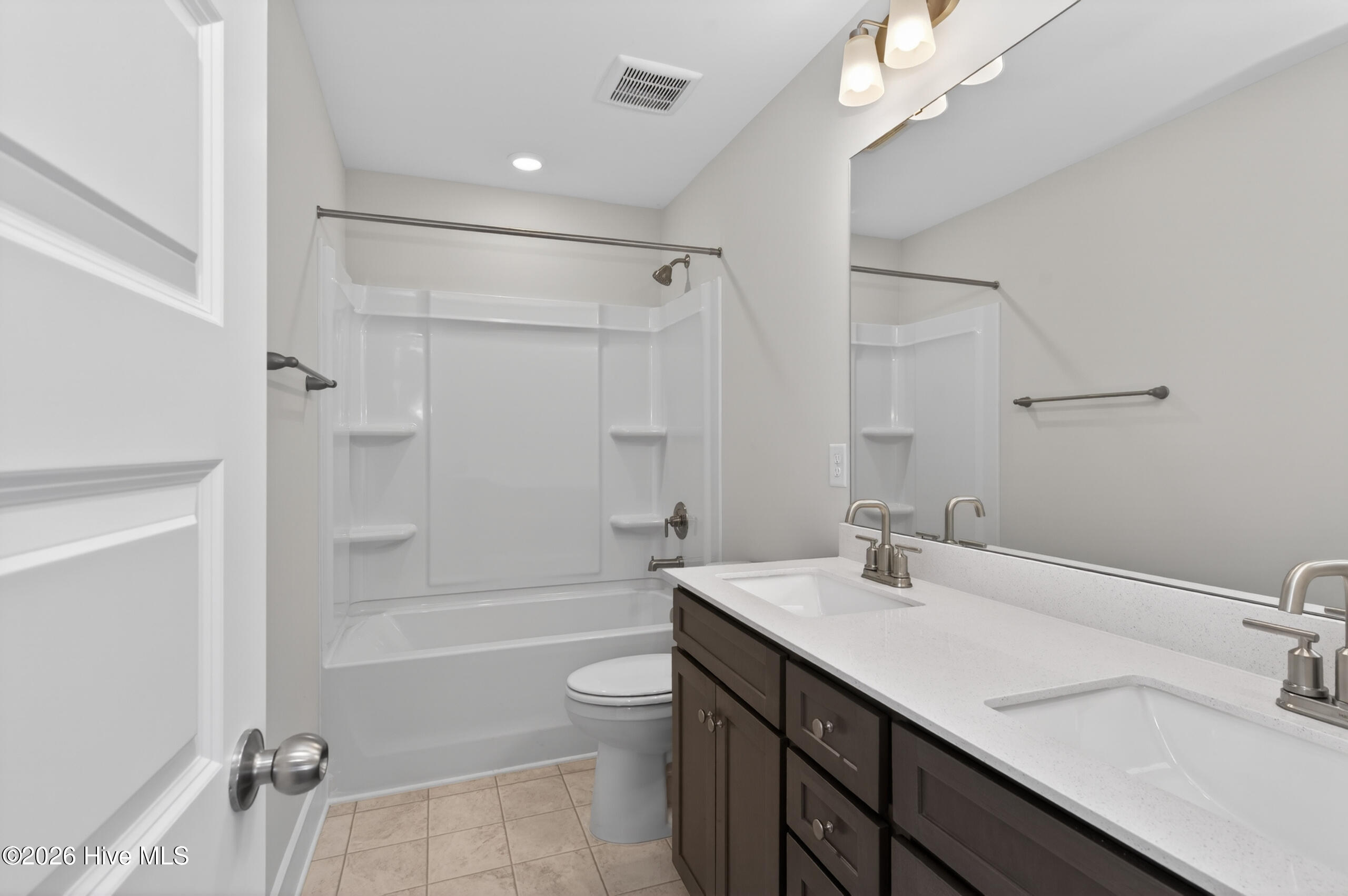 646 Pherson Street Property Photo 16