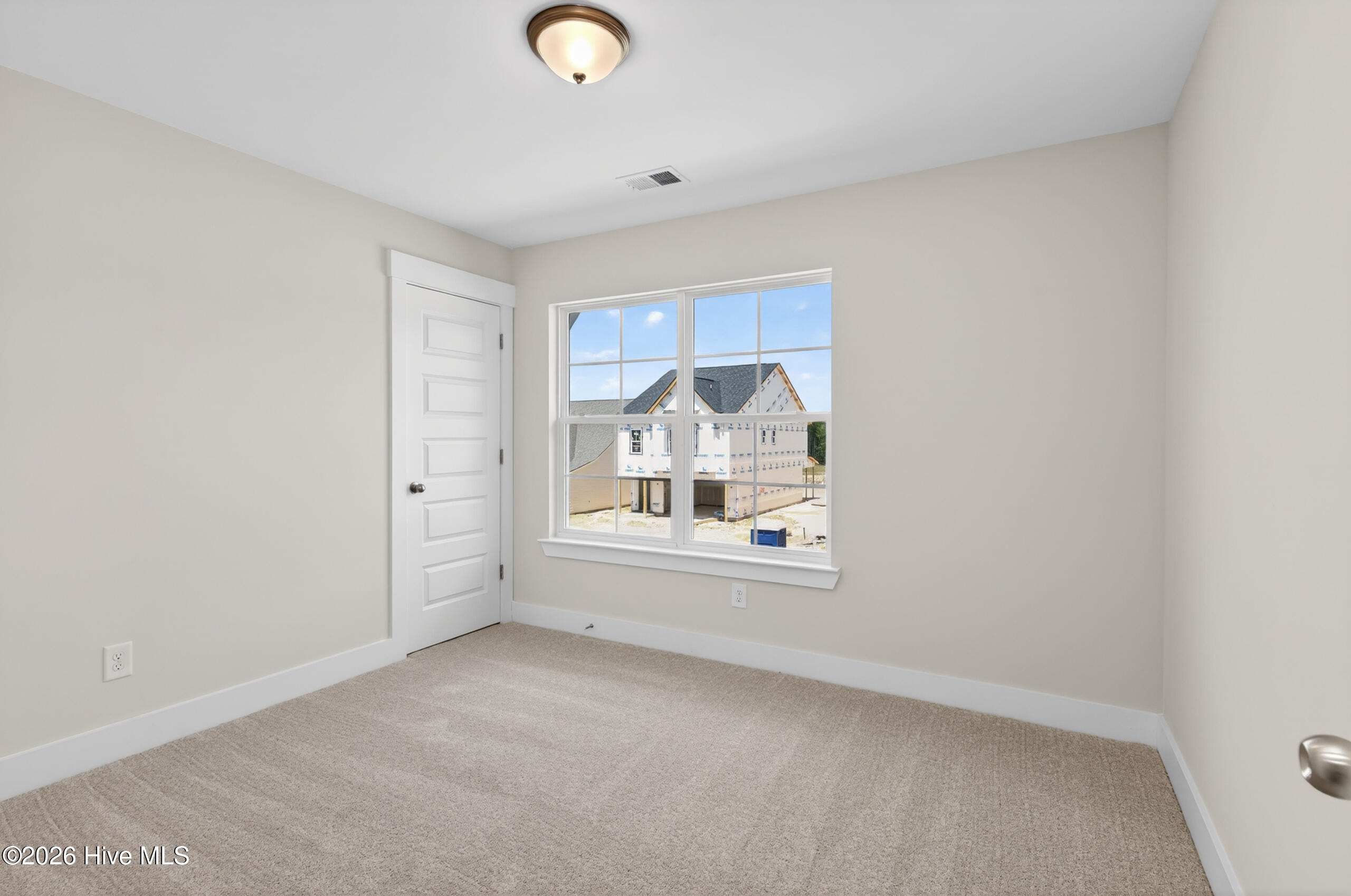 646 Pherson Street Property Photo 18