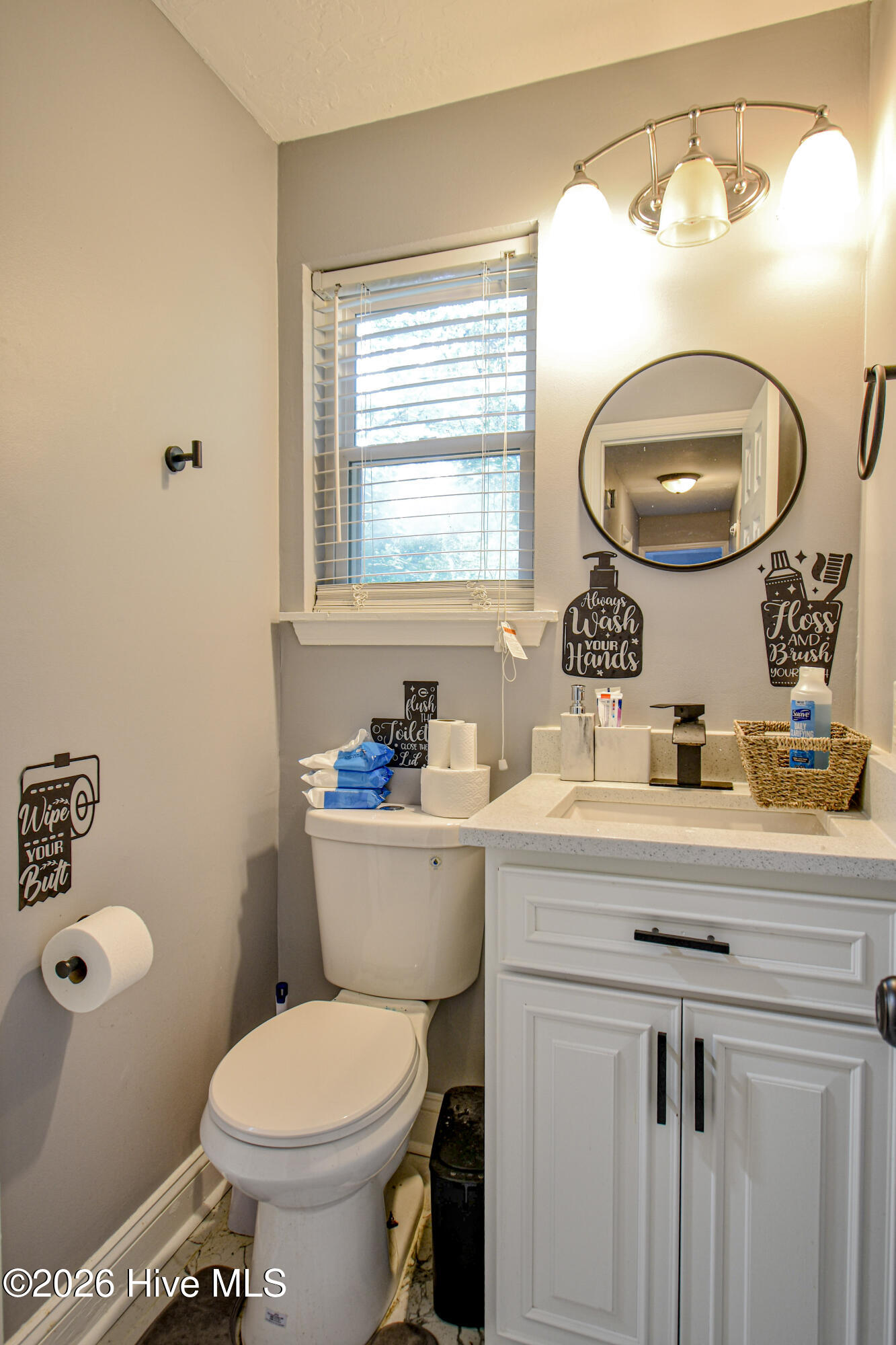 2217 Buckingham Drive Property Photo 5